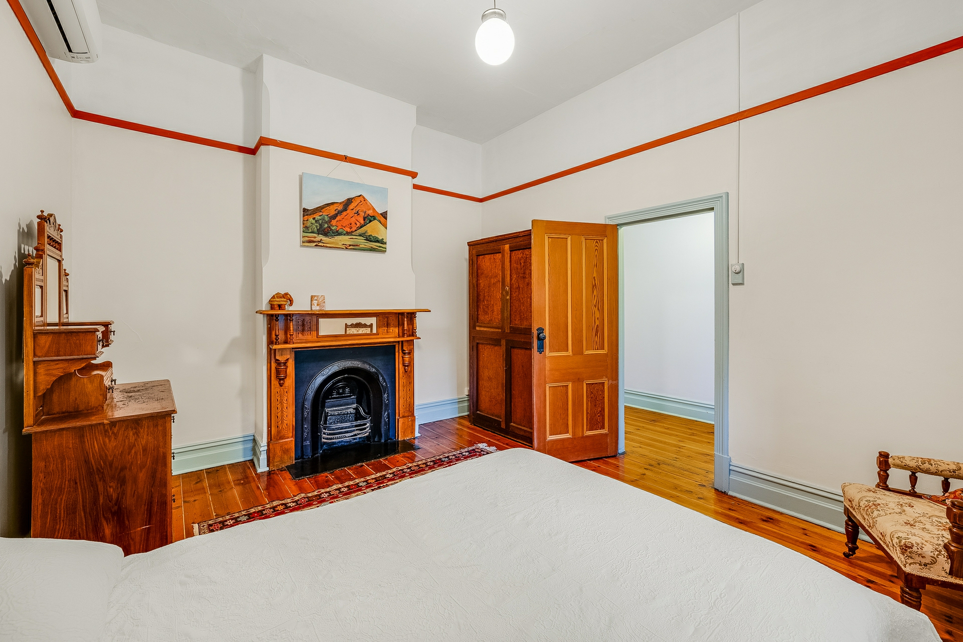 62 Darebin Street, MILE END