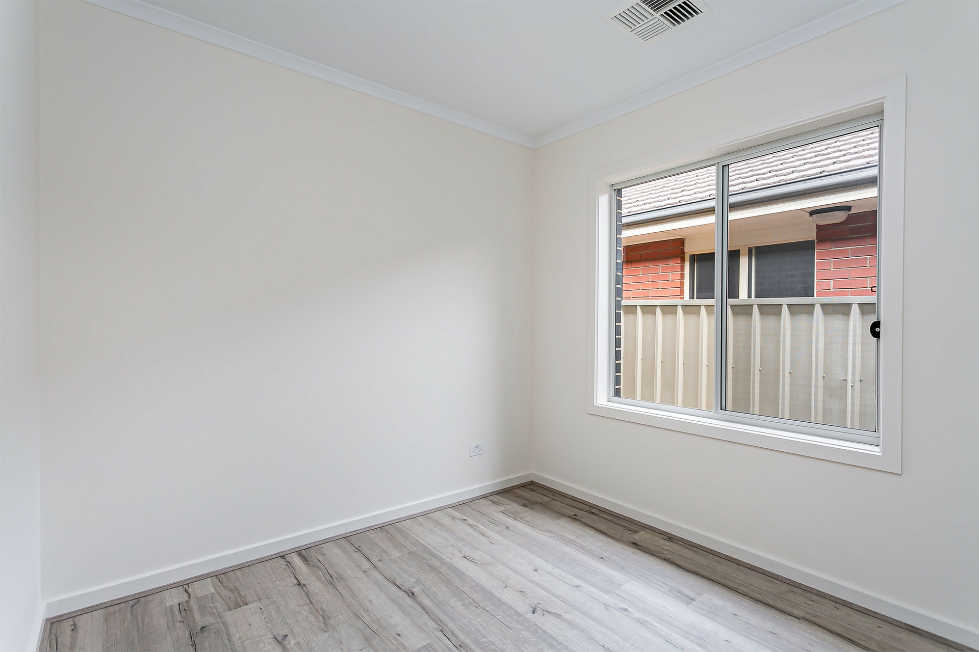30A McKay Avenue, WINDSOR GARDENS