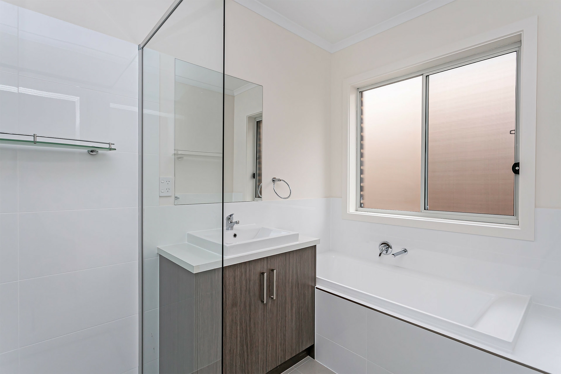 30A McKay Avenue, WINDSOR GARDENS