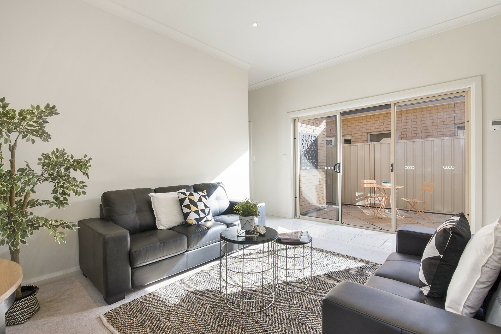 42 Swan Street, GRANGE