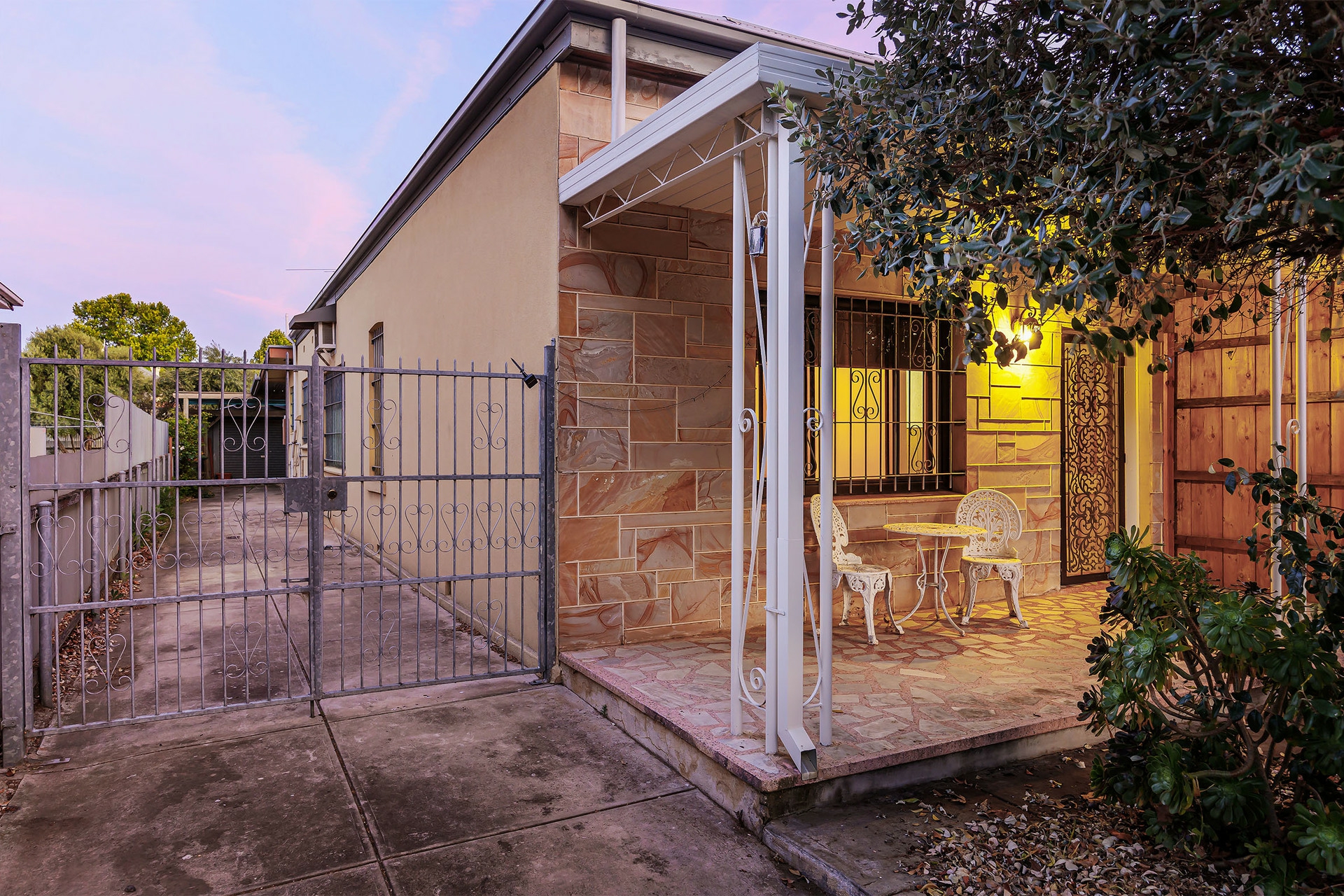 14 & 14A East Street, TORRENSVILLE
