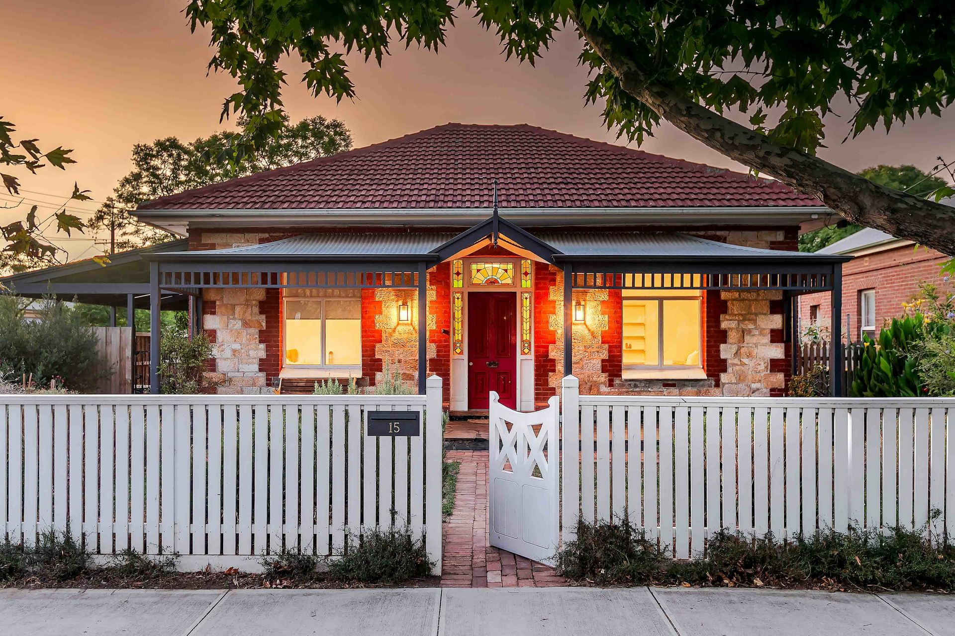 15 Parker Street, MILE END