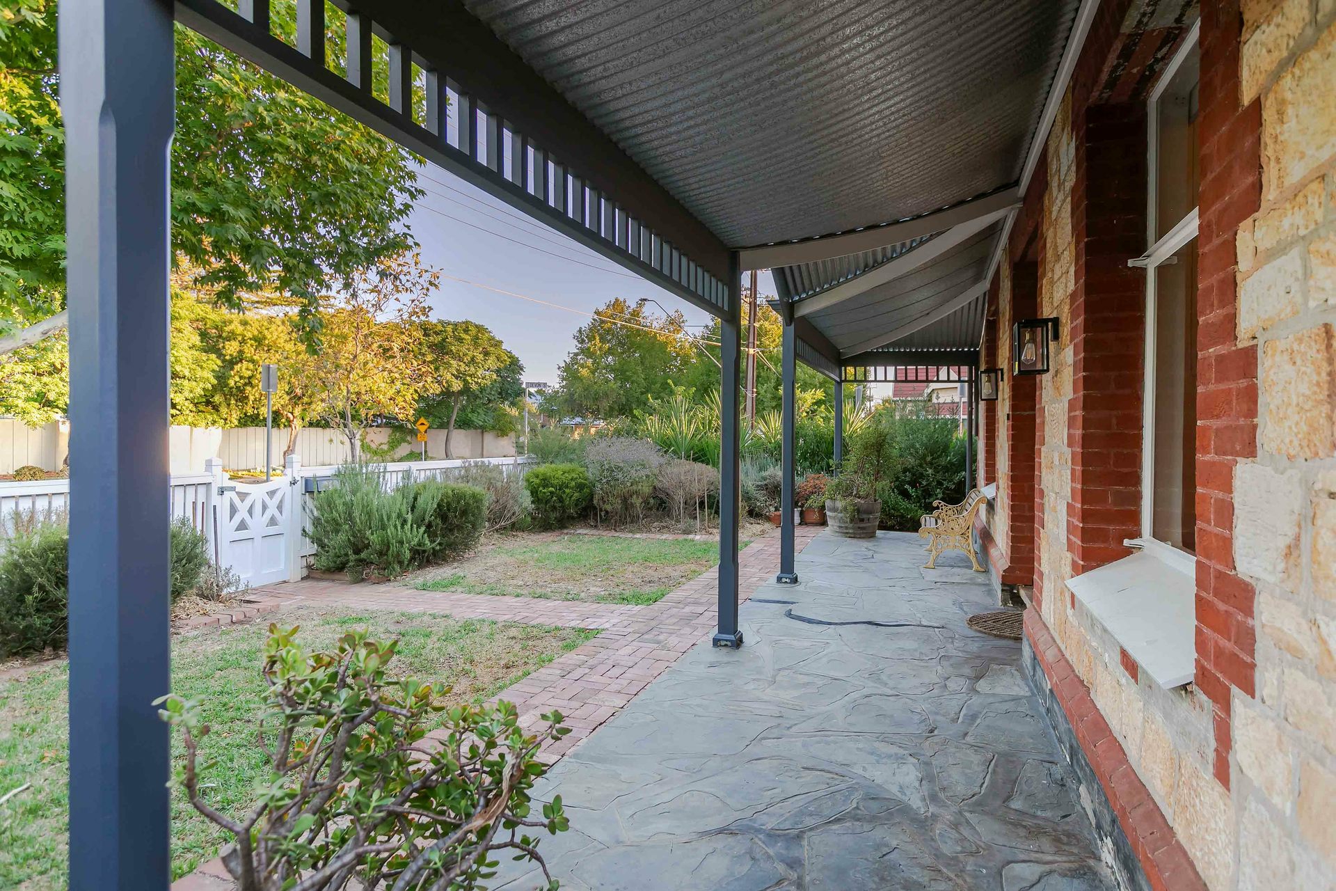 15 Parker Street, MILE END