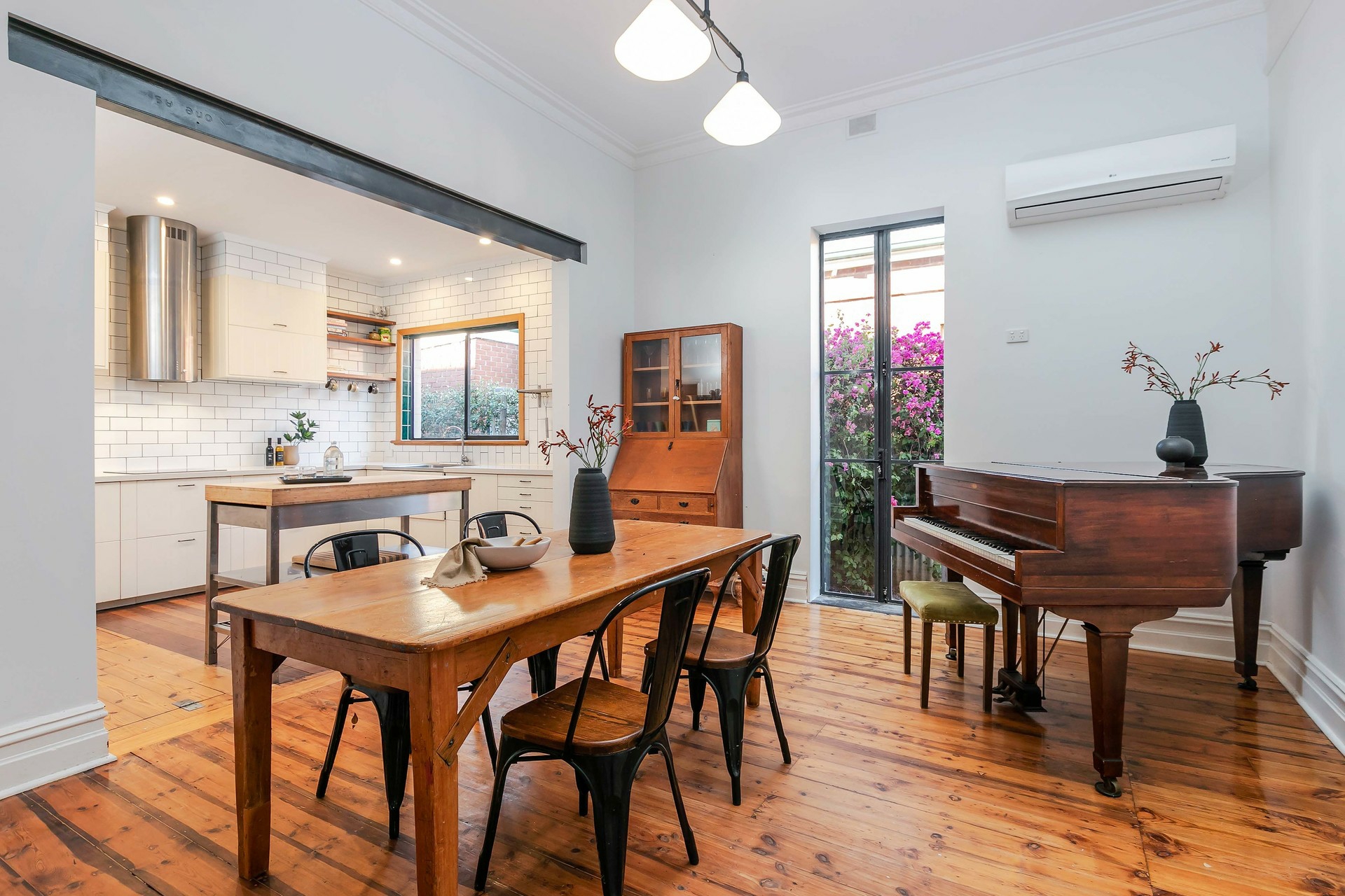 15 Parker Street, MILE END
