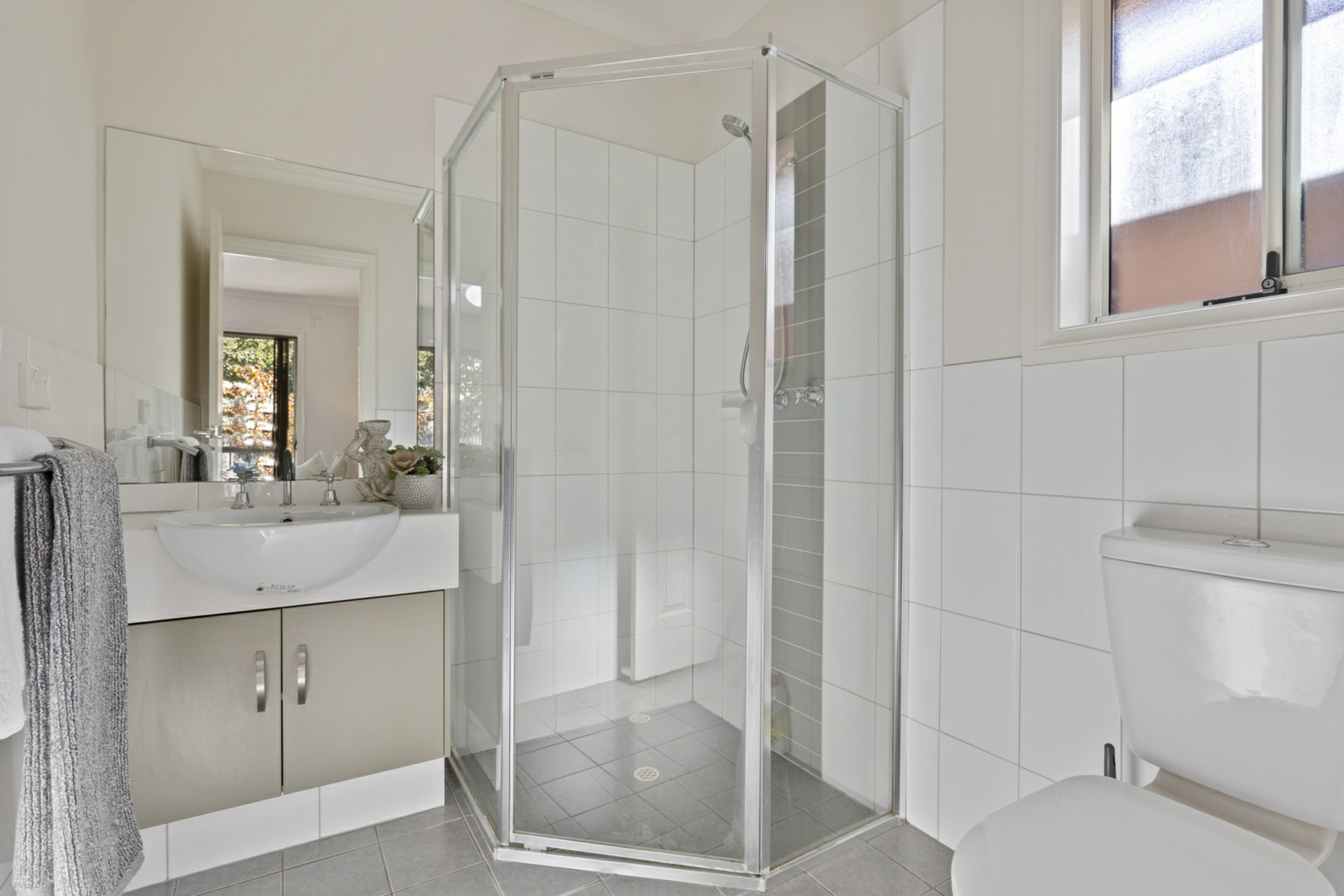 13C Hamley Crescent, MANSFIELD PARK