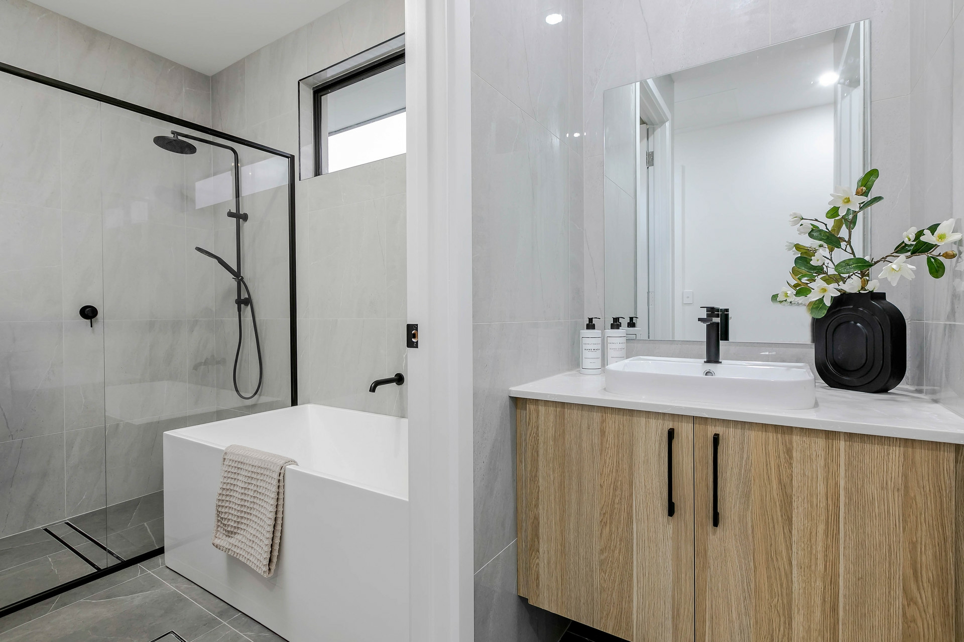 4a Foster Avenue, PARADISE
