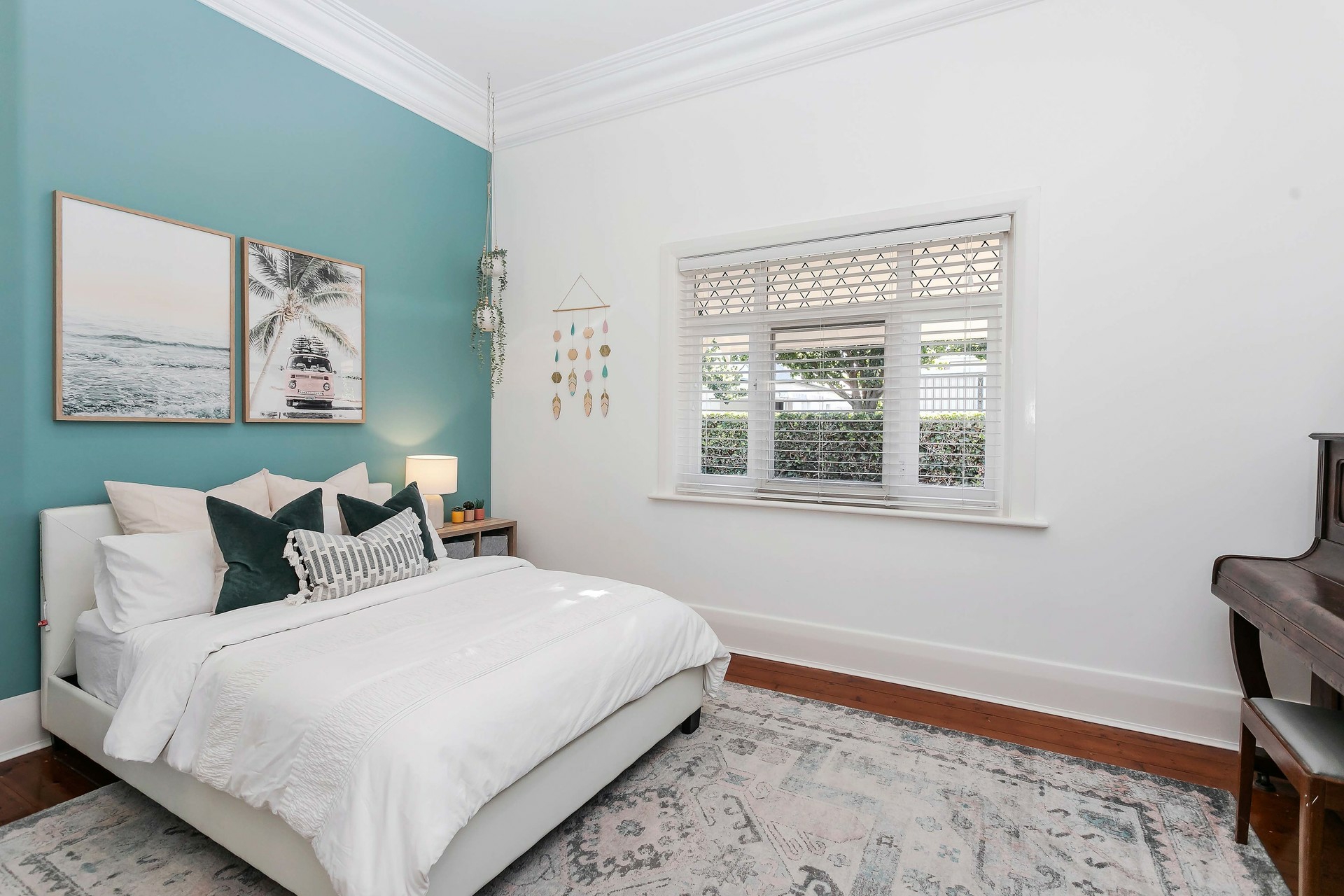 23 Henley Street, MILE END