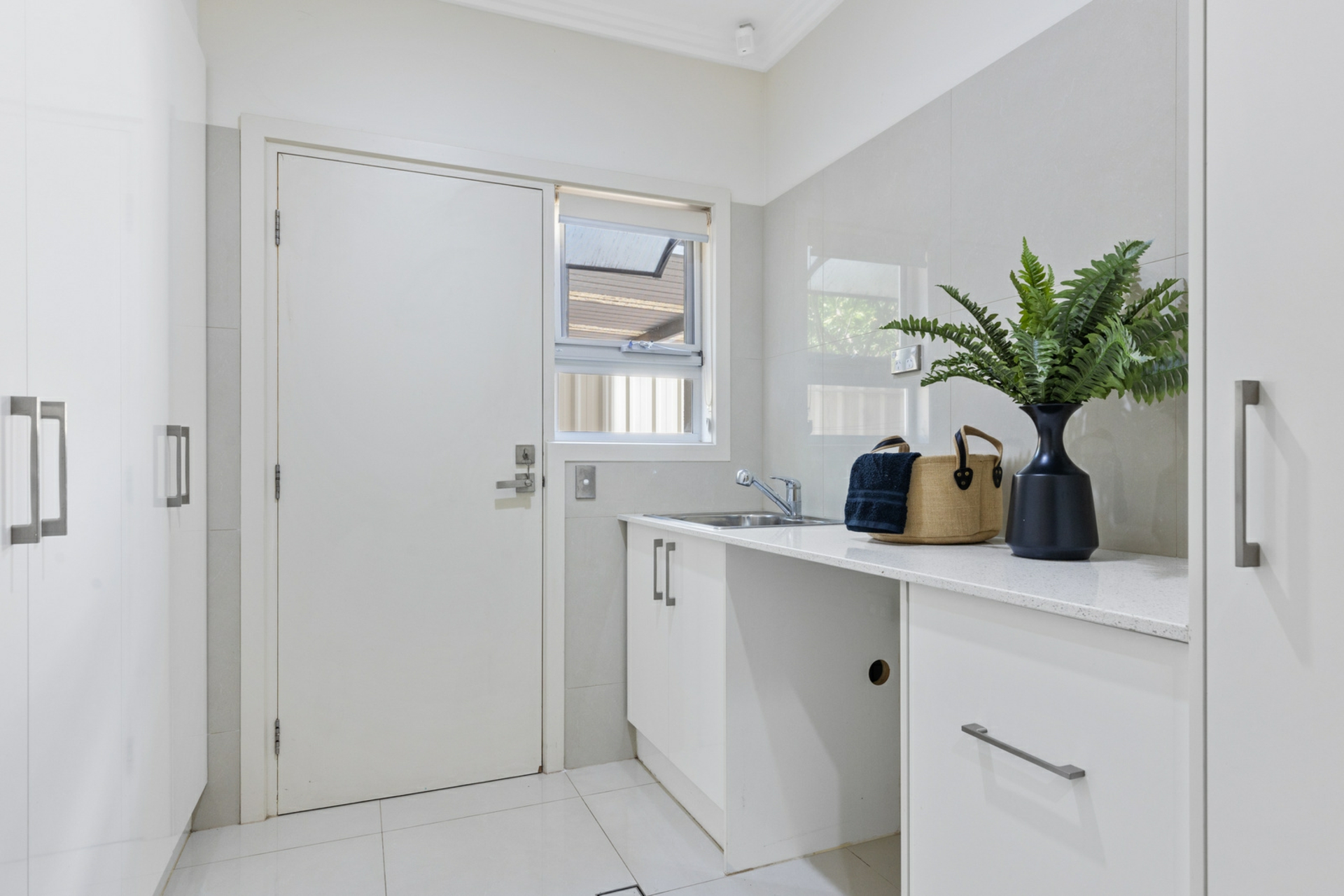 8 St Johns Avenue, RENOWN PARK