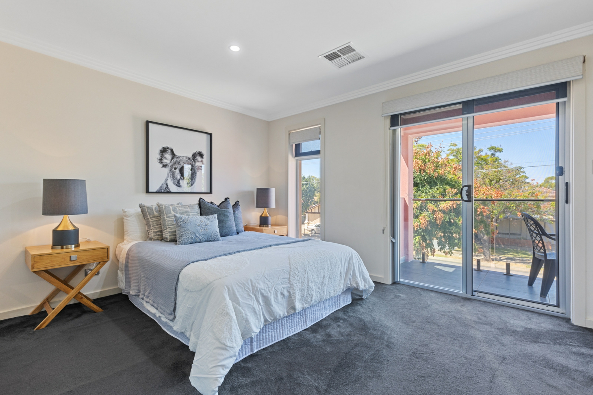 8 St Johns Avenue, RENOWN PARK