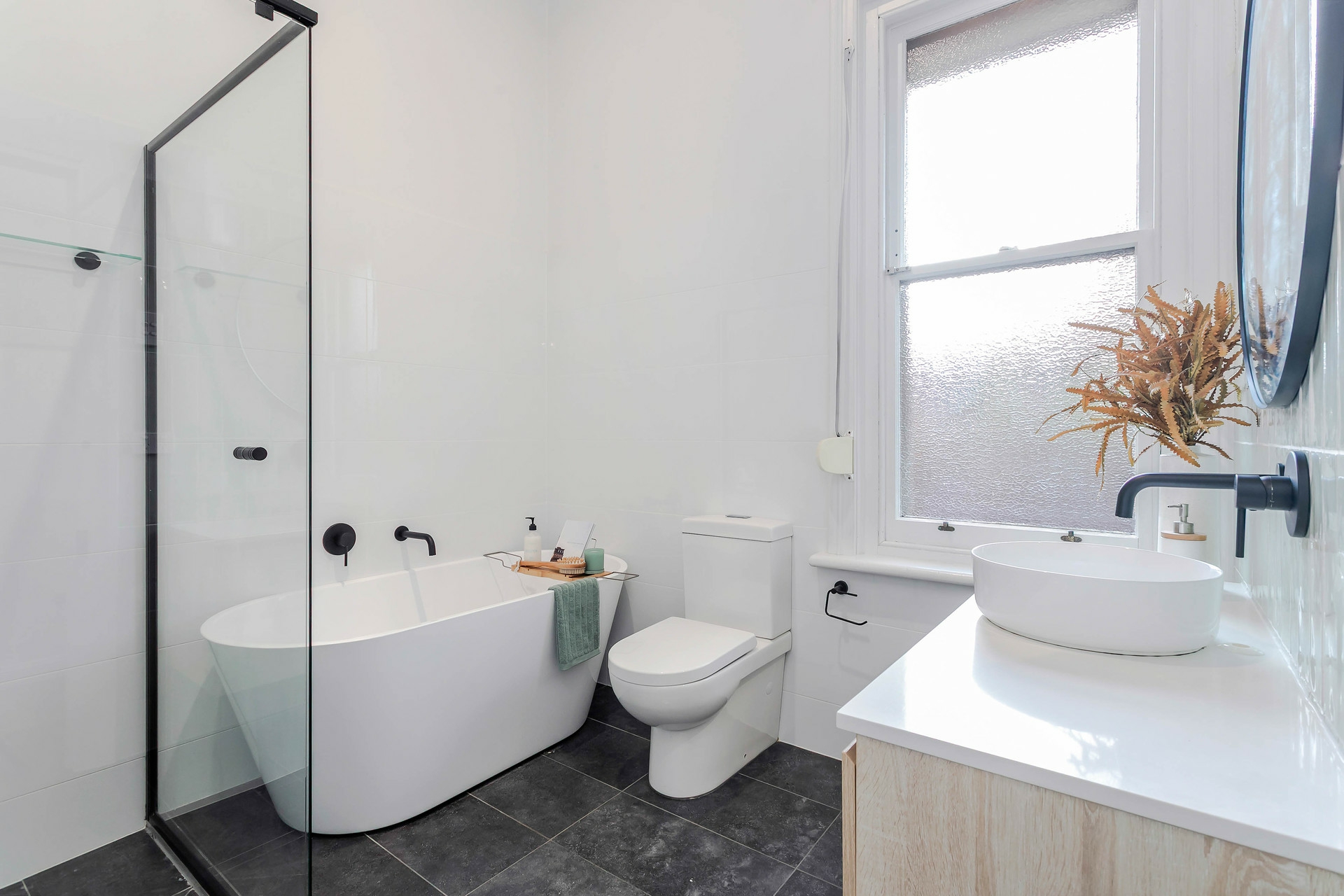 2 Elizabeth Street, TORRENSVILLE