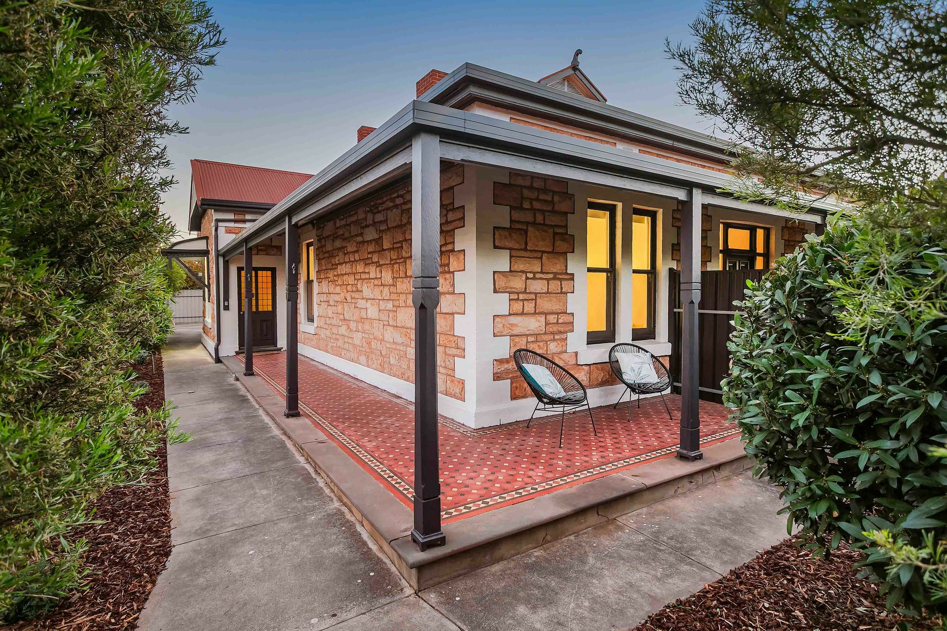 2 Elizabeth Street, TORRENSVILLE