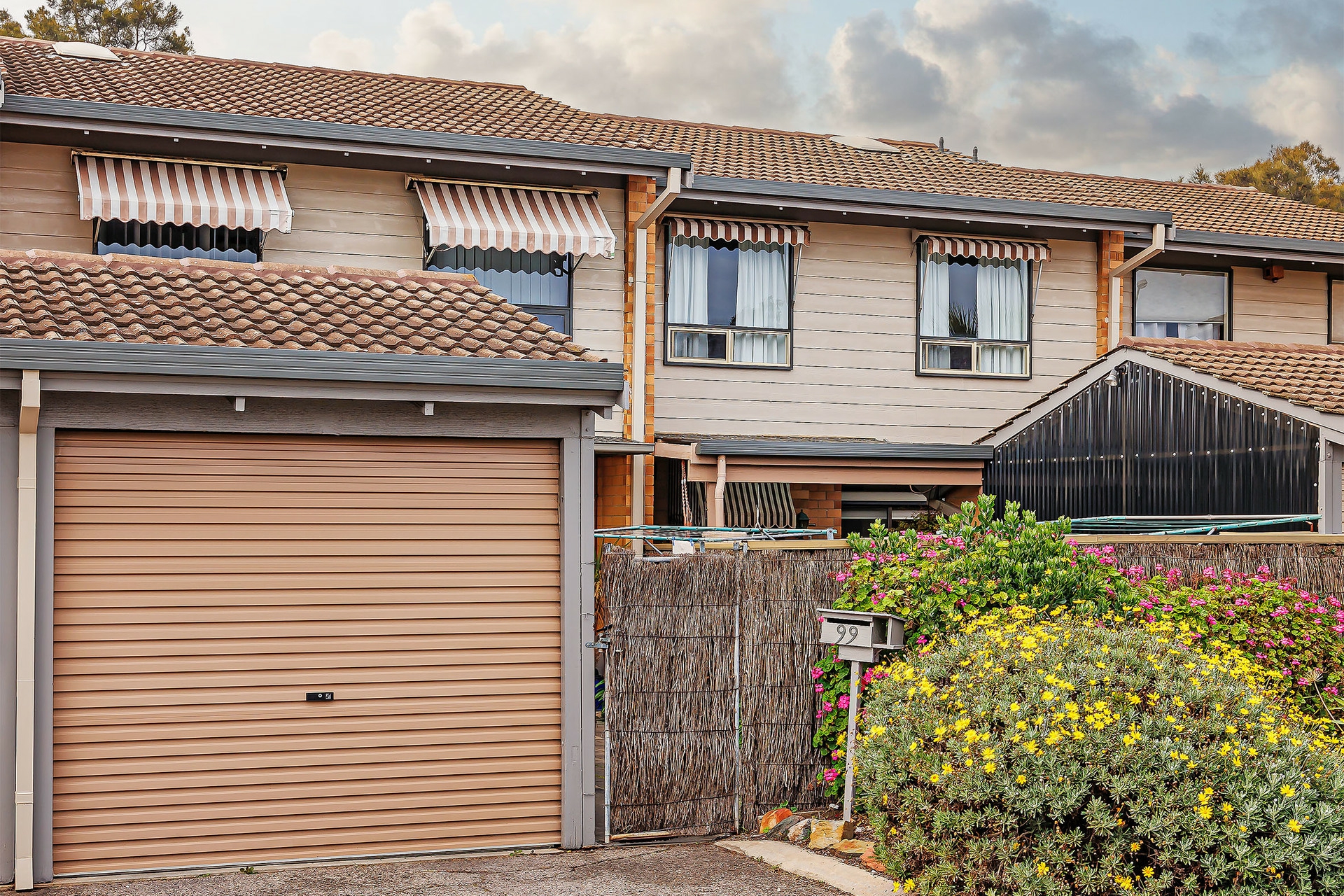 99 Sportsman Drive, WEST LAKES