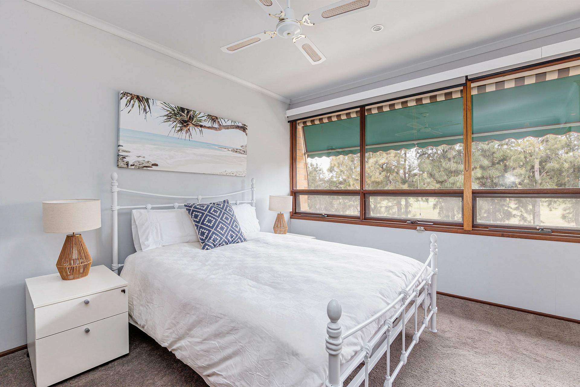 99 Sportsman Drive, WEST LAKES