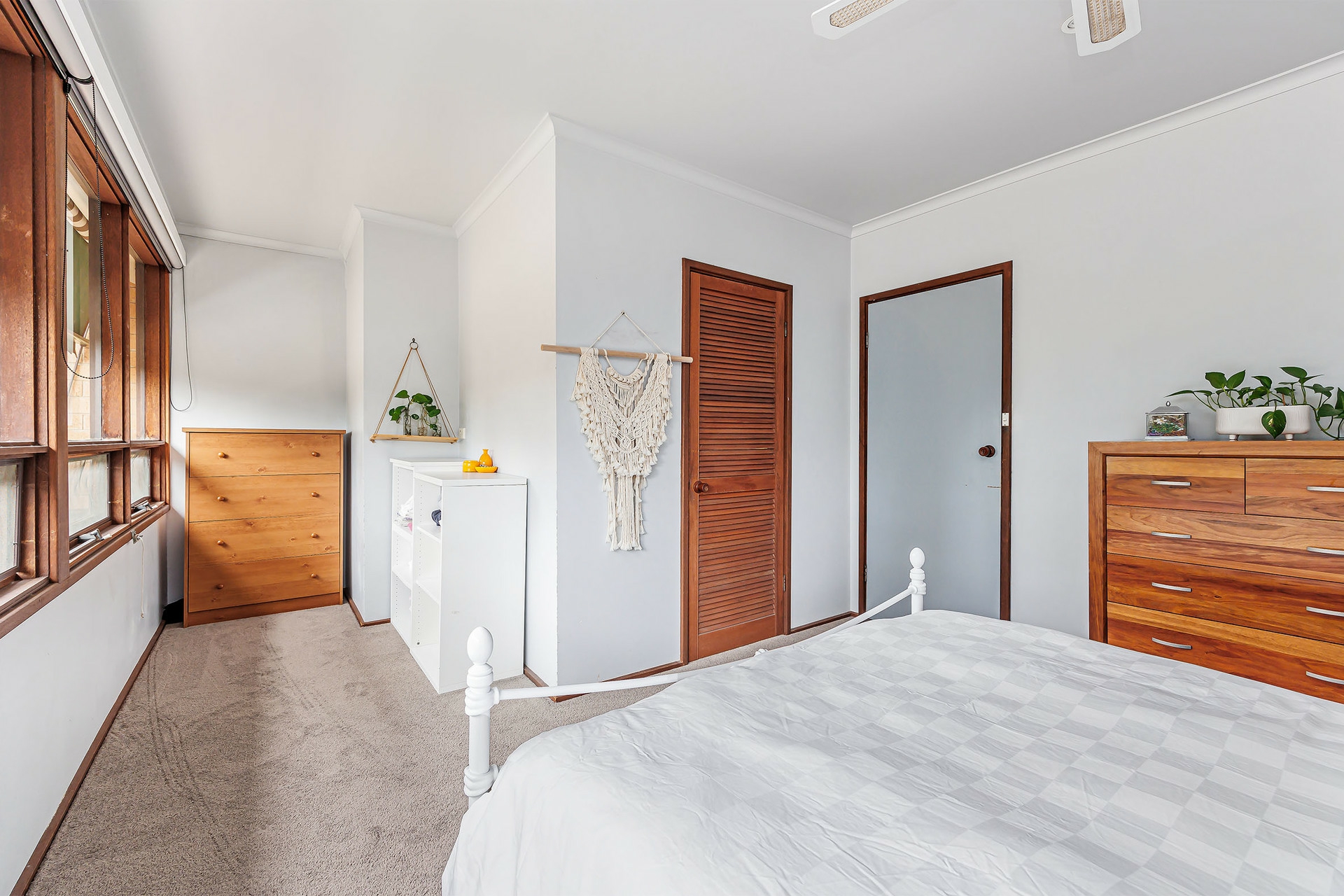 99 Sportsman Drive, WEST LAKES