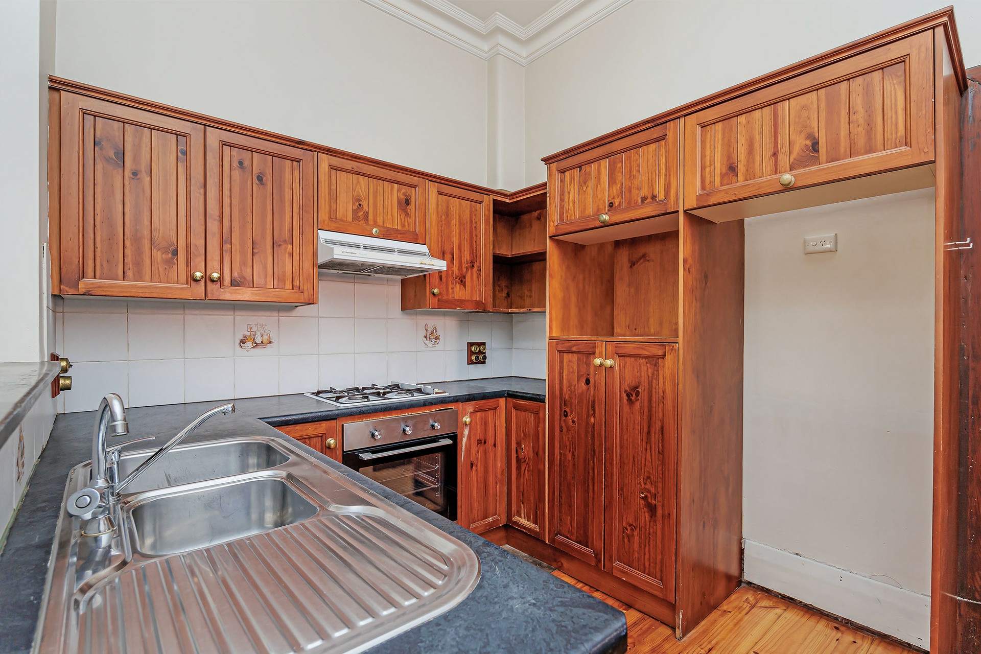 38B Tarragon Street, MILE END