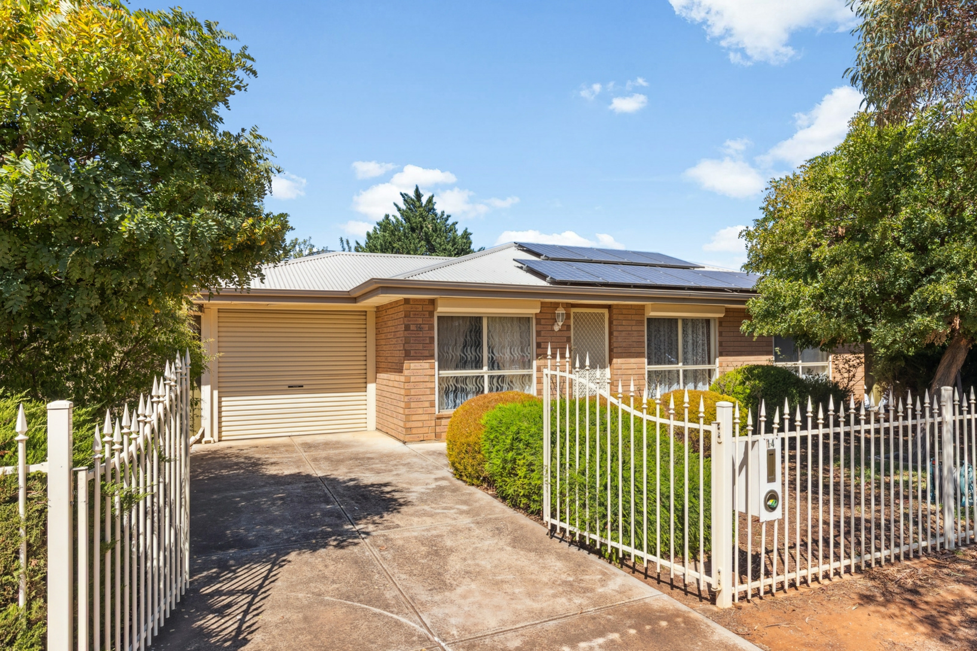14 Dartmouth Street, DAVOREN PARK