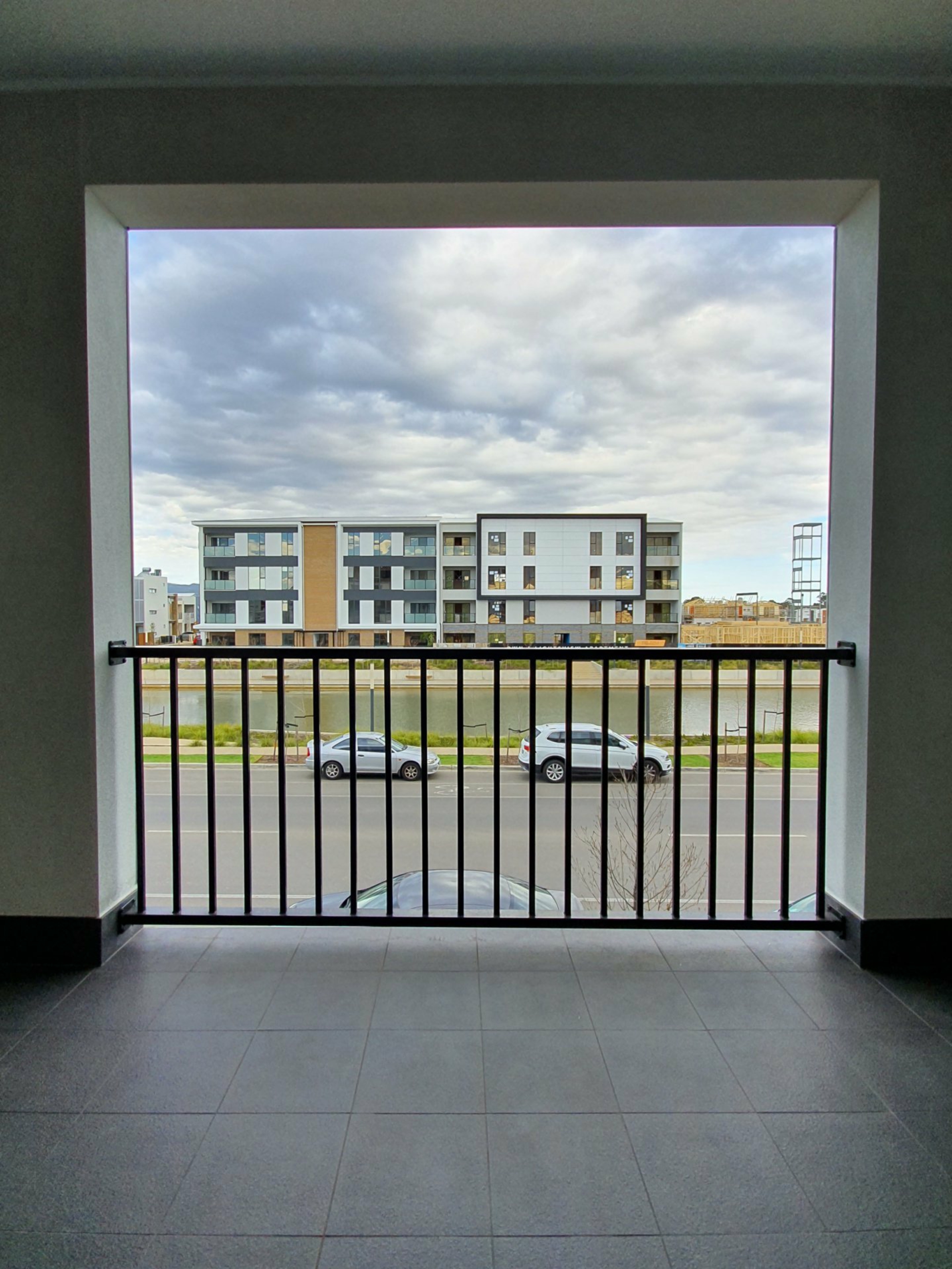 4/172 East Parkway, LIGHTSVIEW