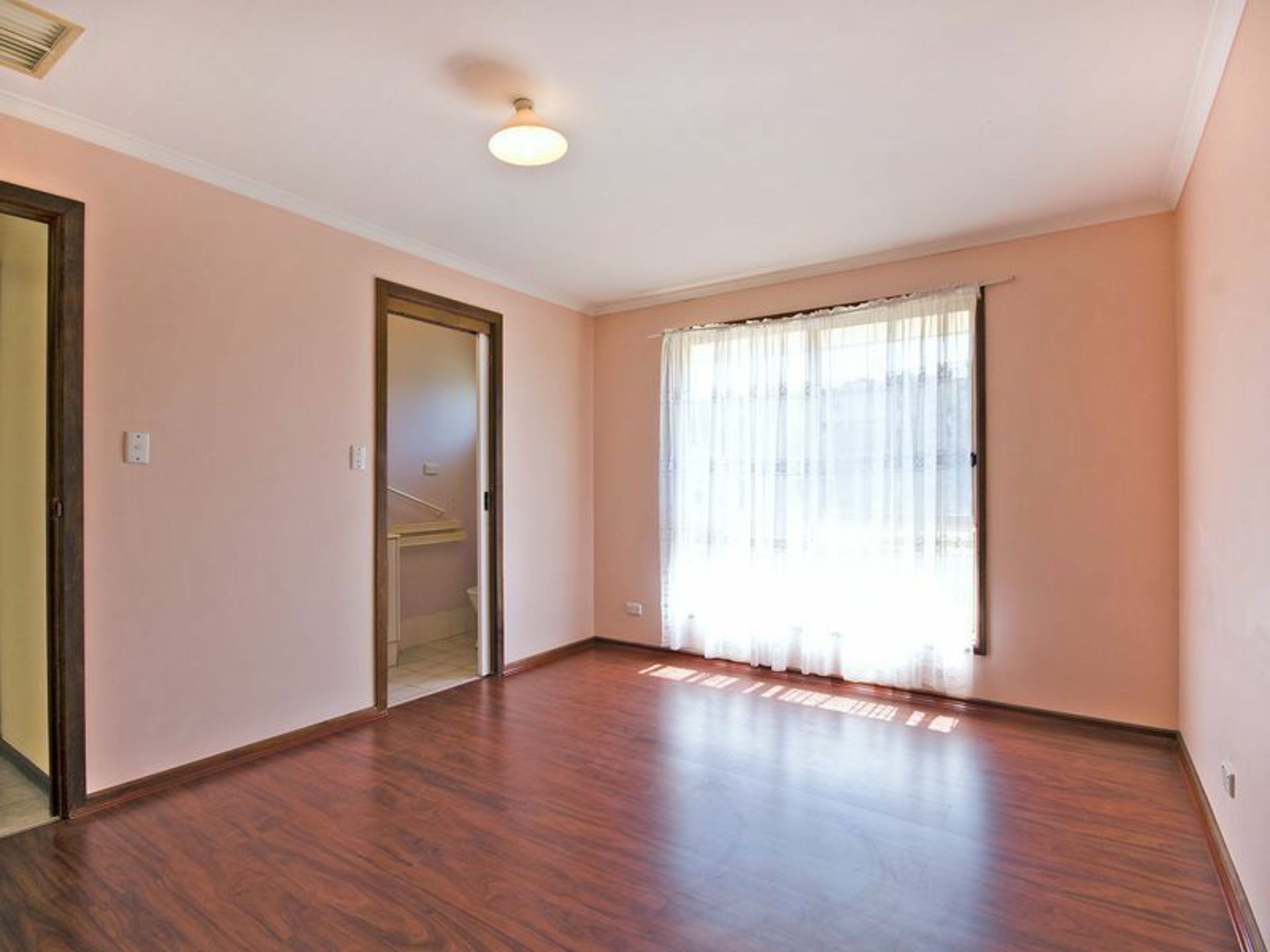 79 Balcombe Avenue, SEATON