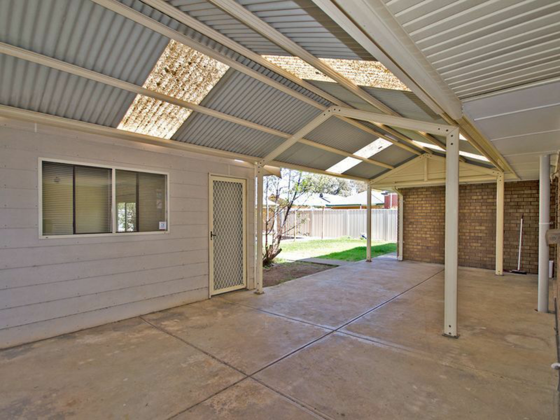 79 Balcombe Avenue, SEATON