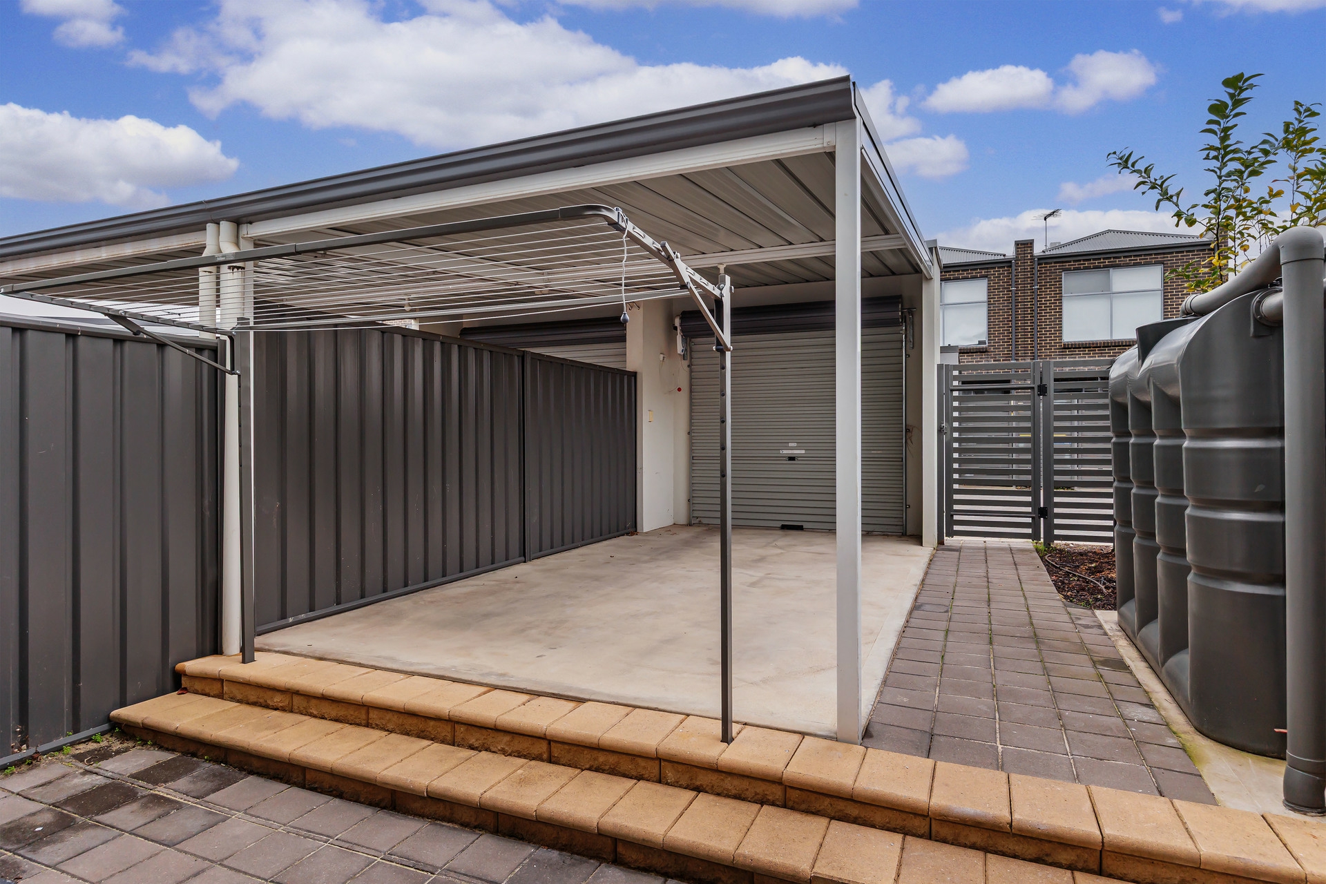4 Grundy Road, LIGHTSVIEW