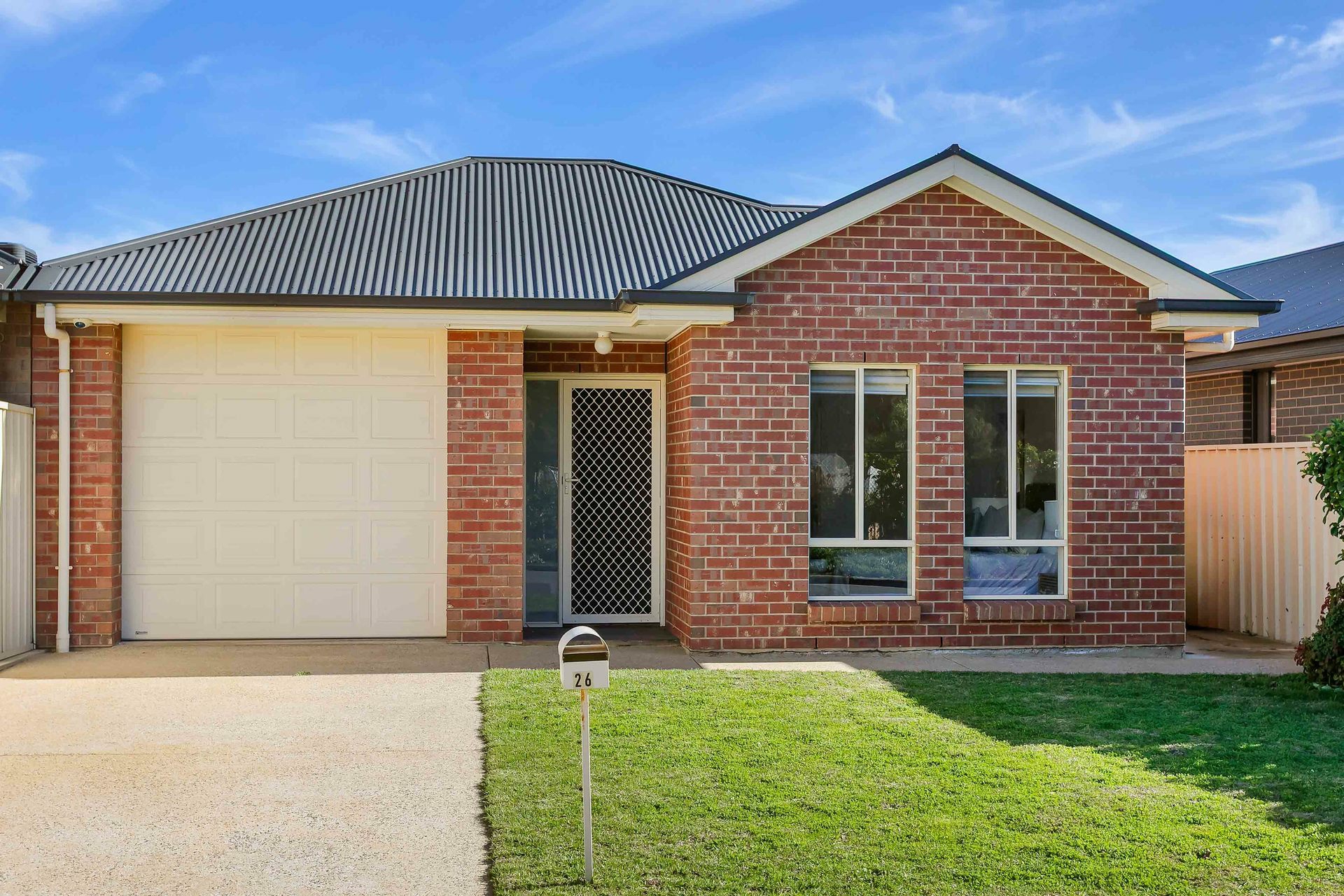 26 Cooke Crescent, ROYAL PARK