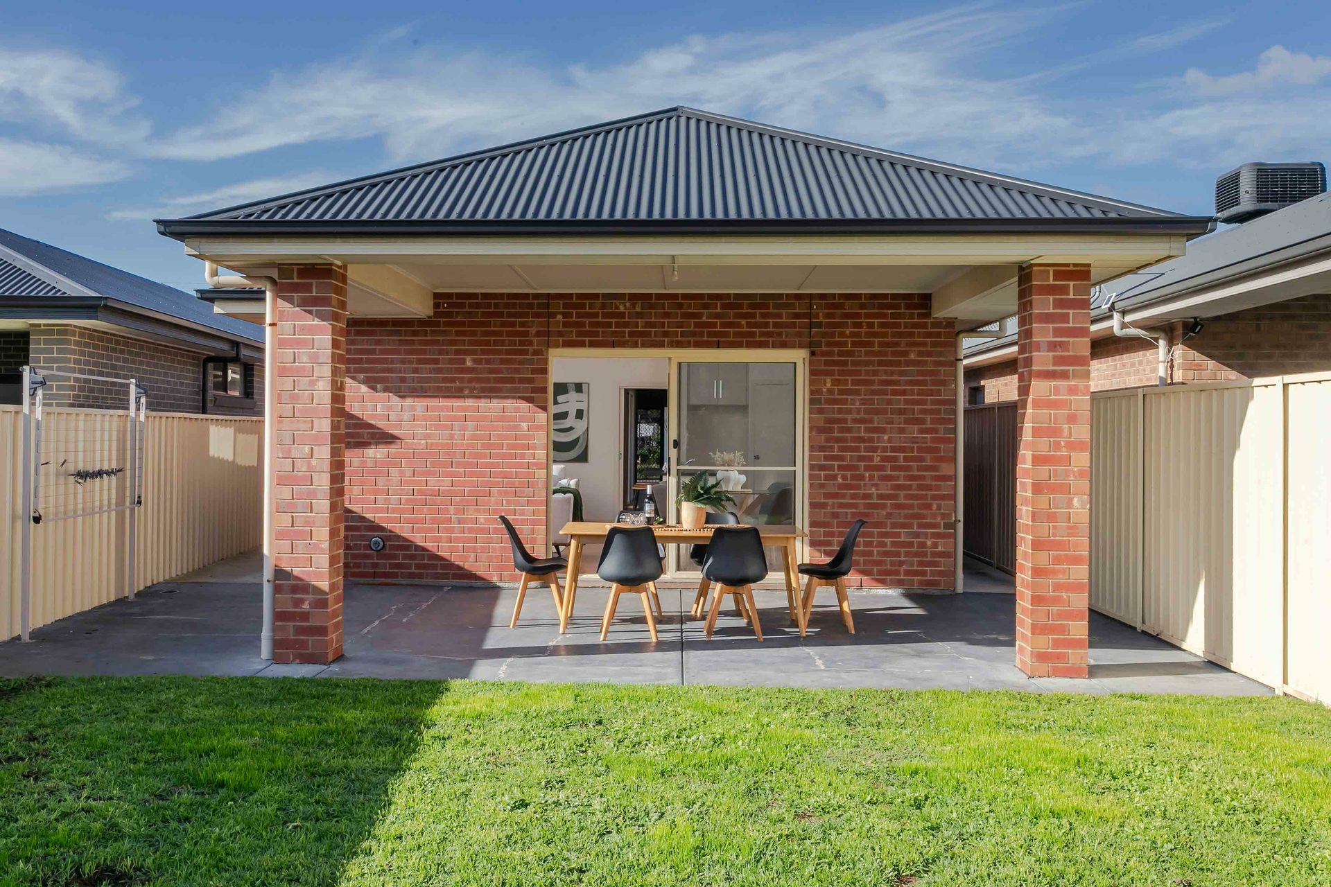 26 Cooke Crescent, ROYAL PARK