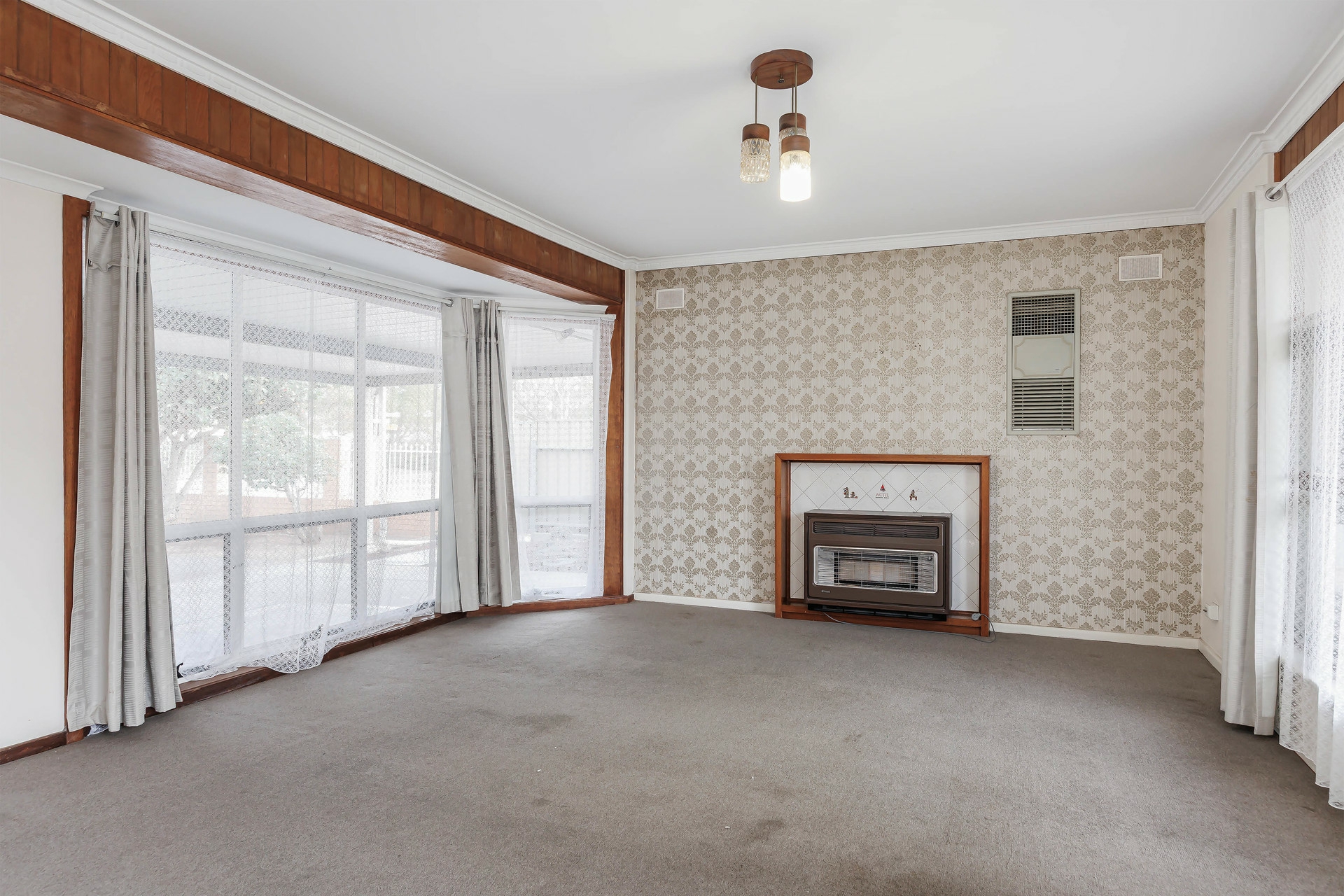 Res 15 Belmore Terrace, WOODVILLE