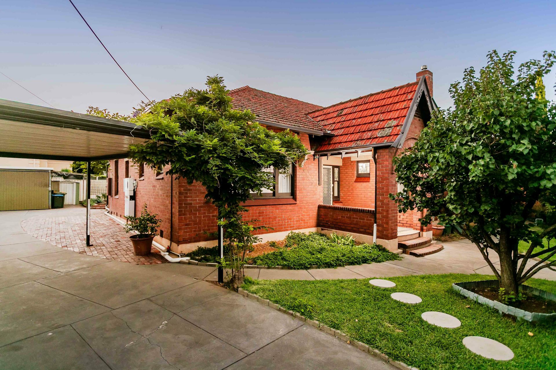 87 Northcote Terrace — photo 2 of 18