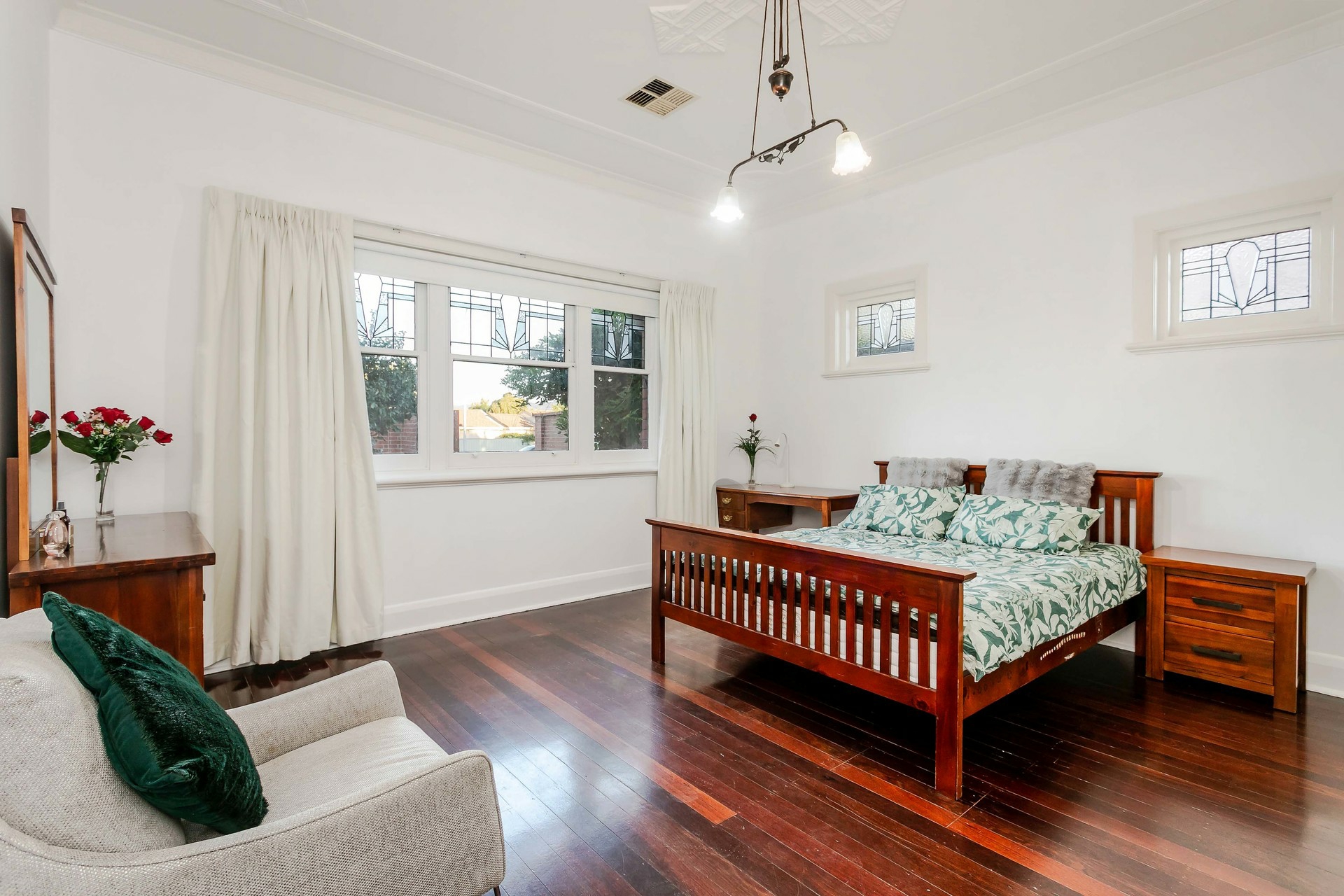 87 Northcote Terrace — photo 9 of 18