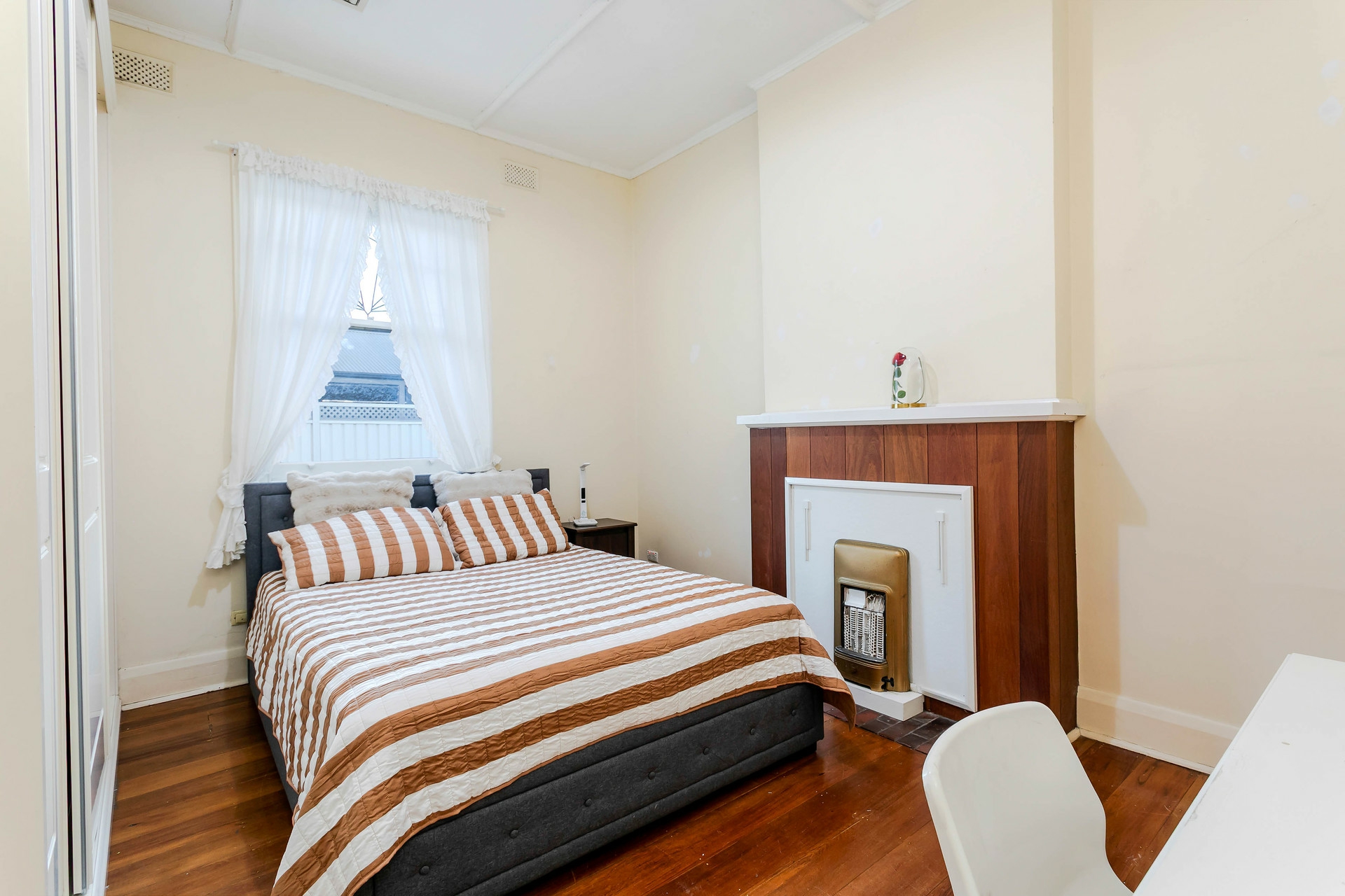 87 Northcote Terrace — photo 10 of 18