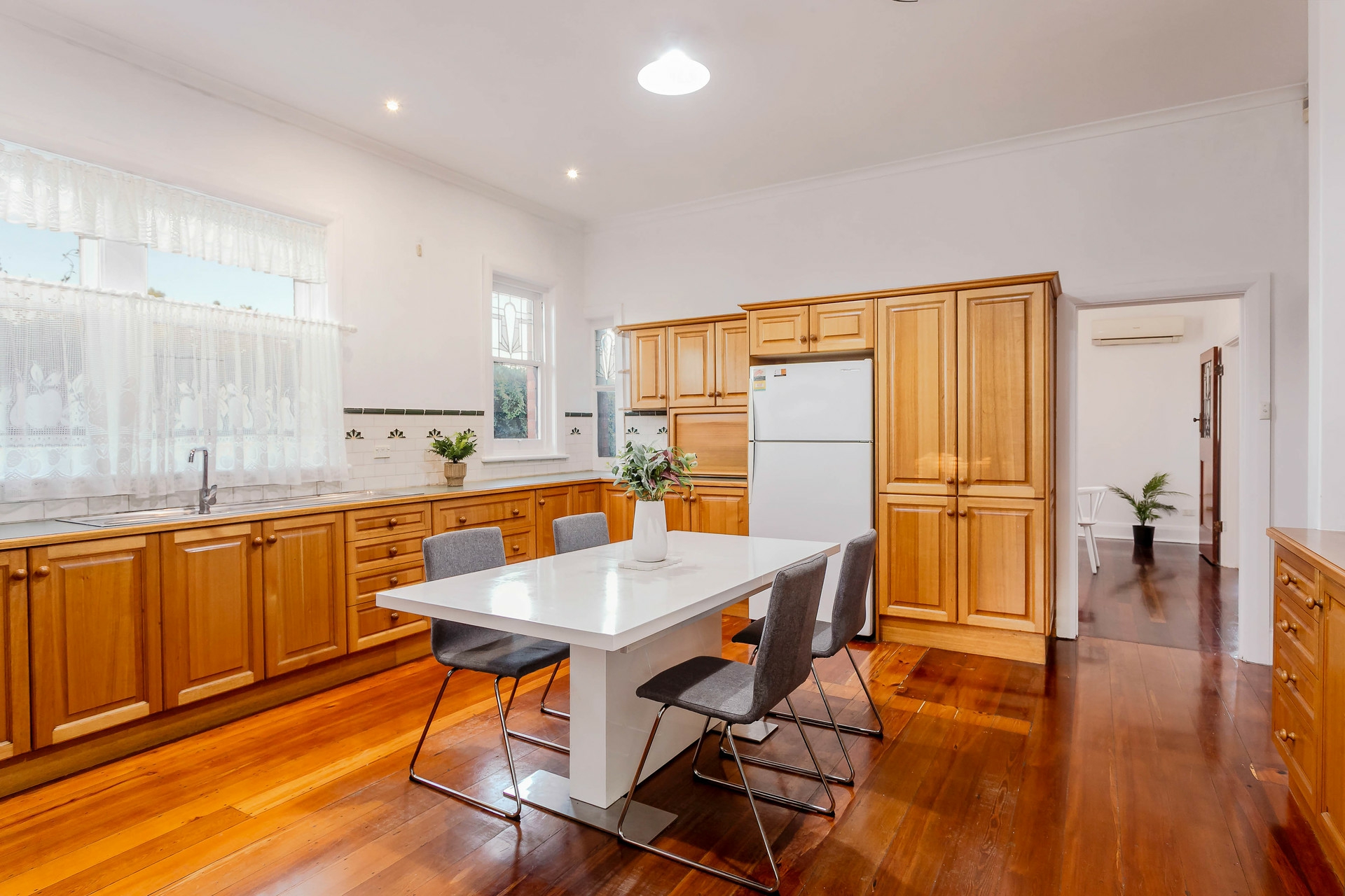 87 Northcote Terrace — photo 15 of 18