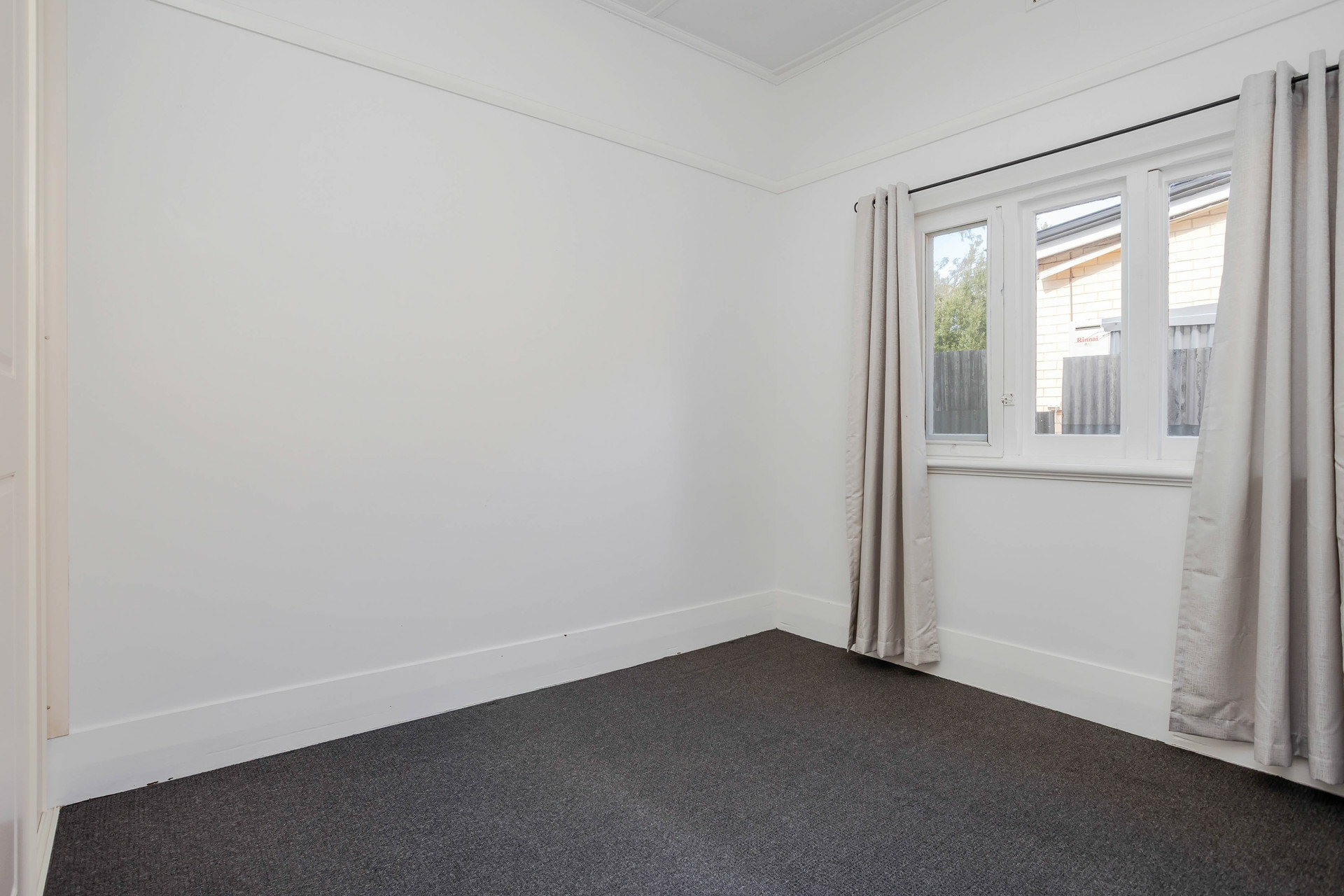 56 Shipster Street — photo 8 of 15