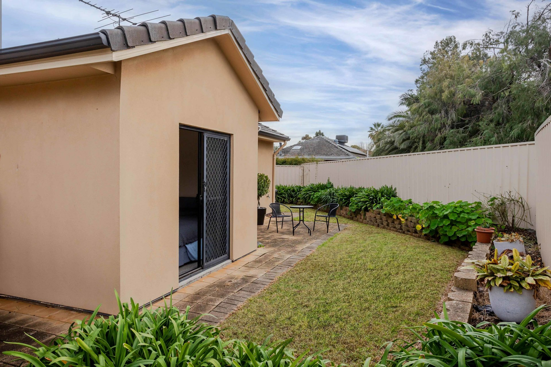 2/2 Mildura Court — photo 10 of 11