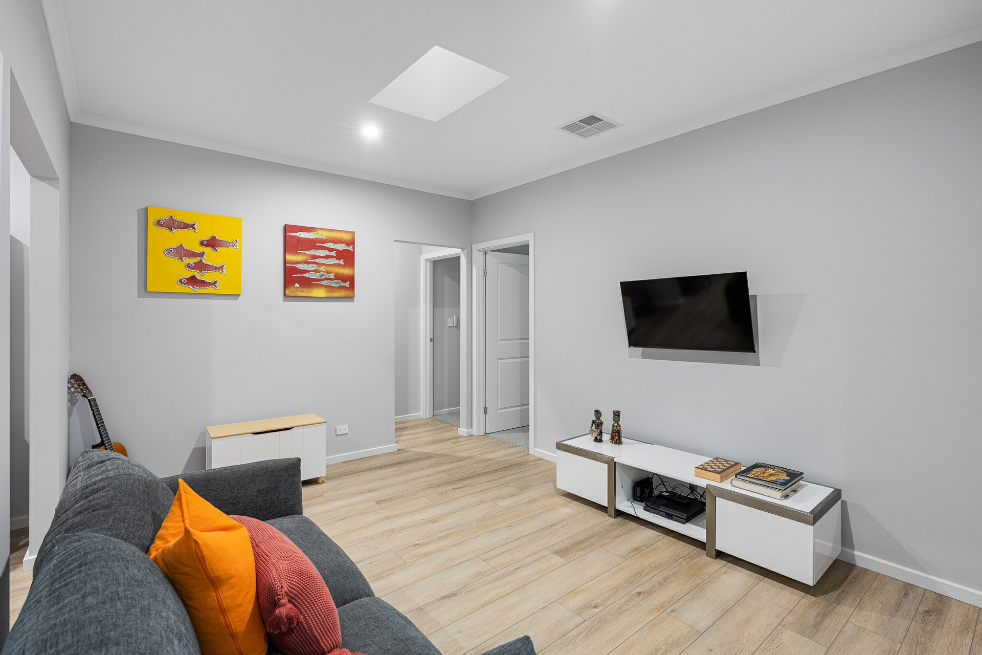 8 Burton Street — photo 8 of 24