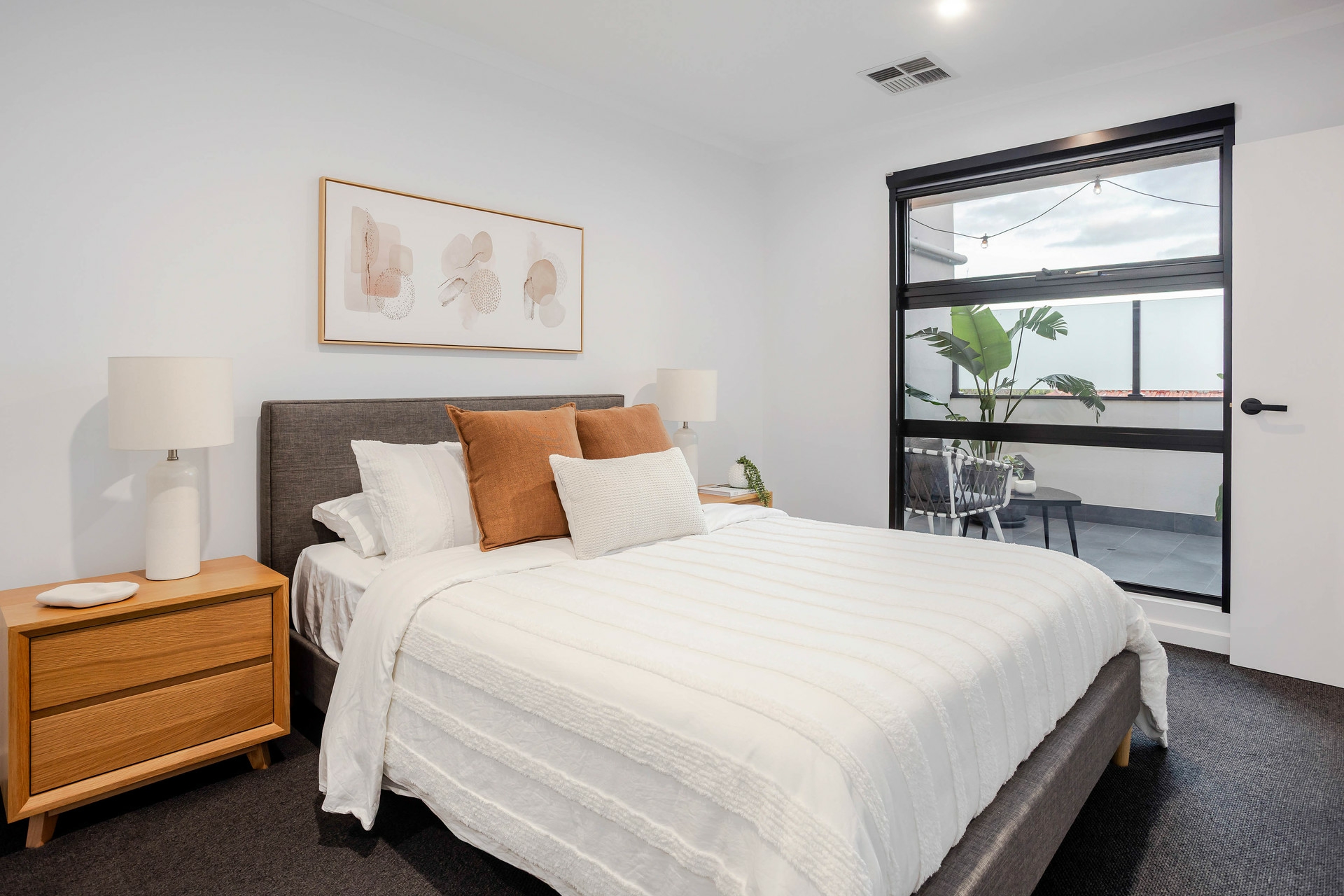 14c Daly Street — photo 6 of 19