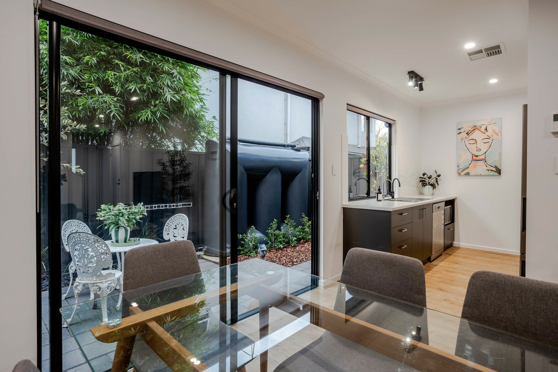 14c Daly Street — photo 14 of 19