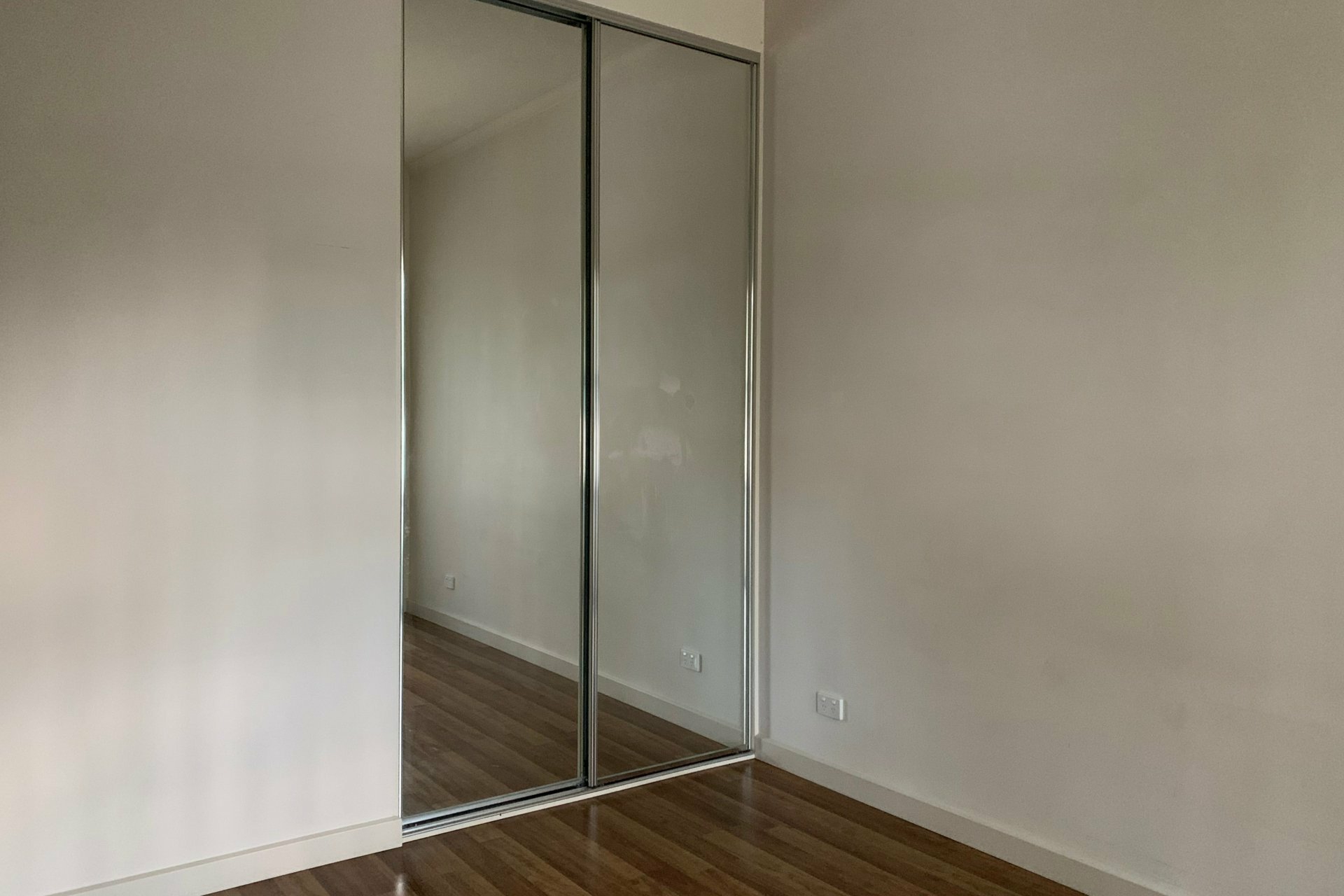 16 Jeffcott Avenue — photo 7 of 10