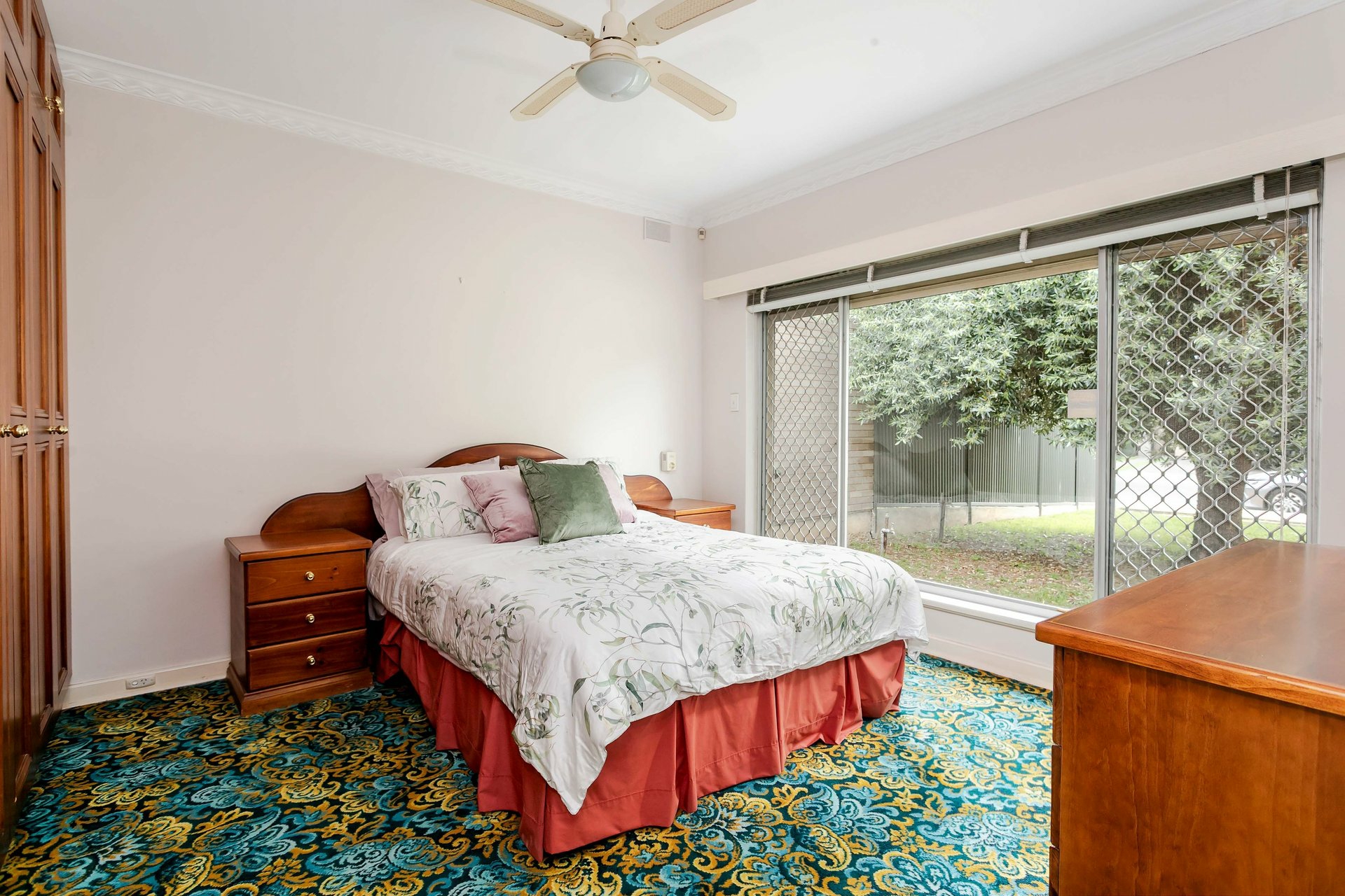 33 Cudmore Terrace — photo 3 of 14