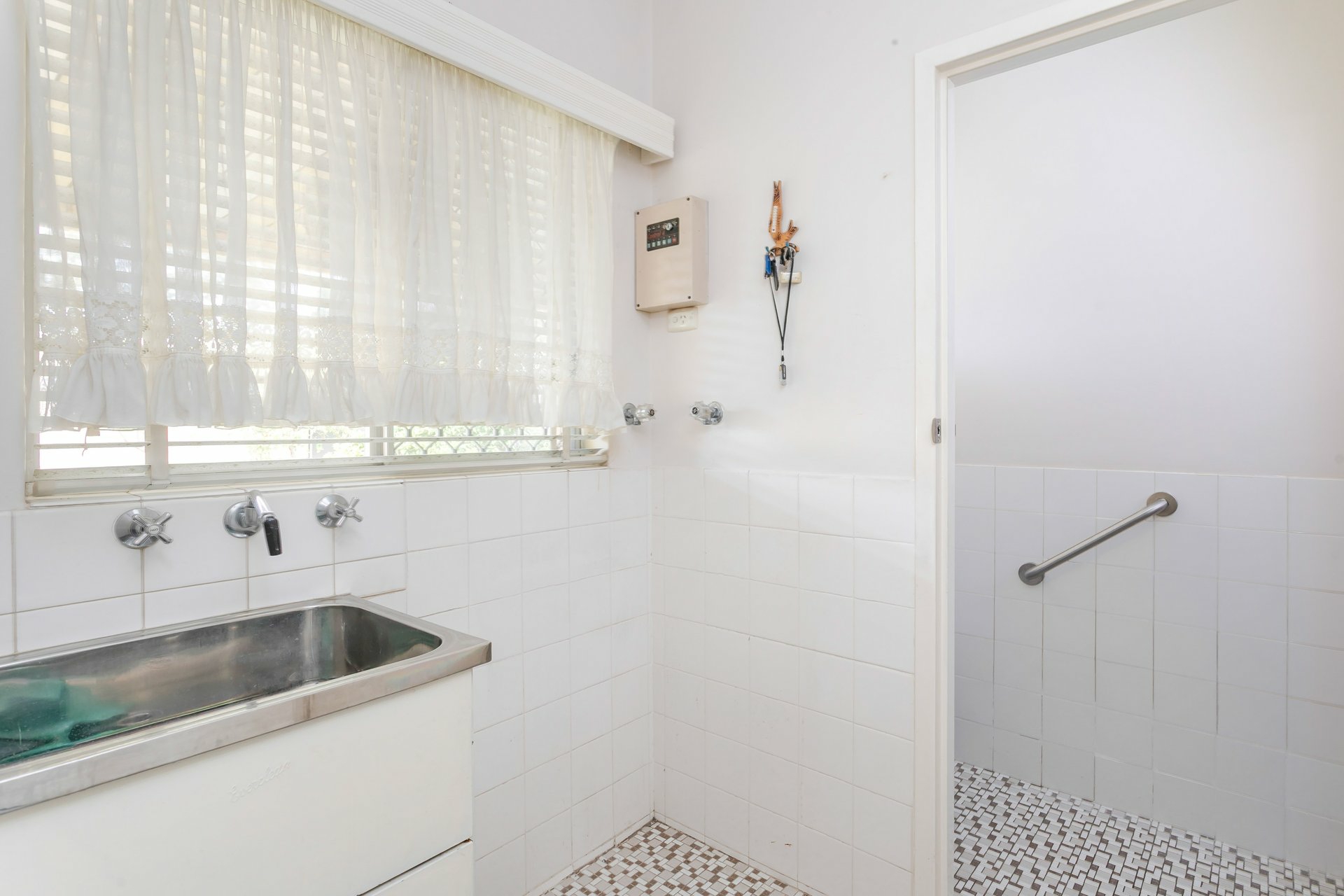 33 Cudmore Terrace — photo 8 of 14