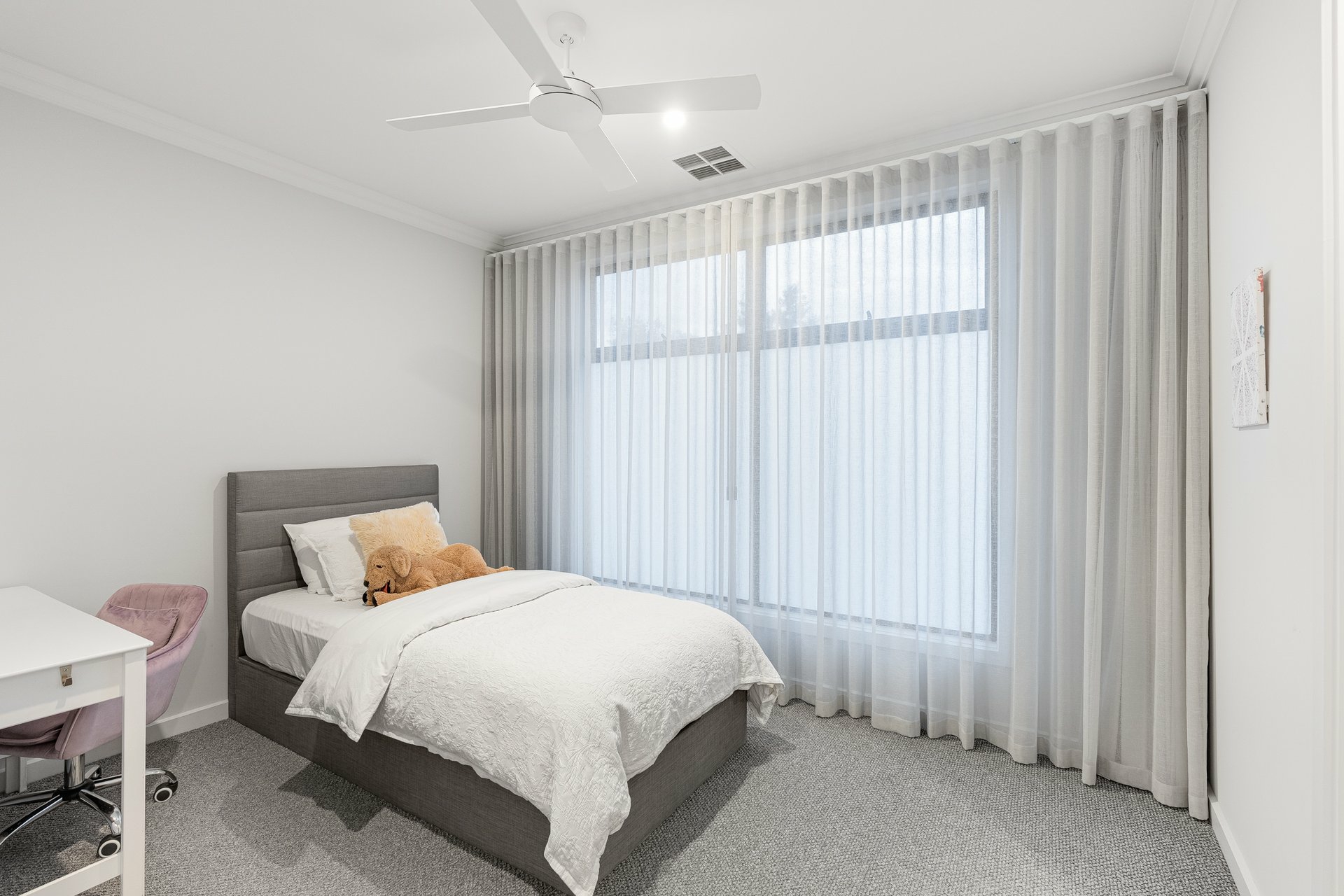12C Jervois Street — photo 5 of 19