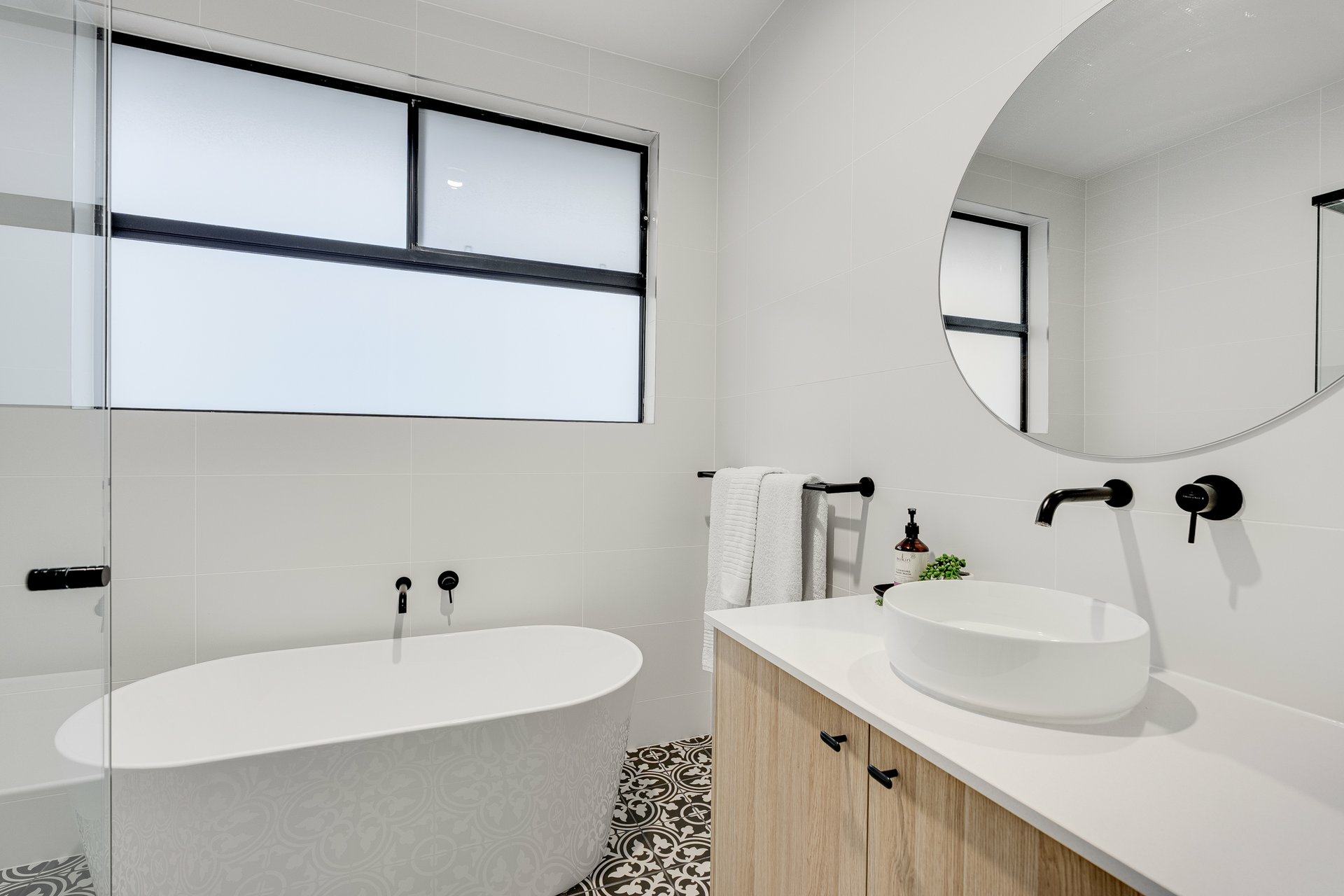 12C Jervois Street — photo 6 of 19