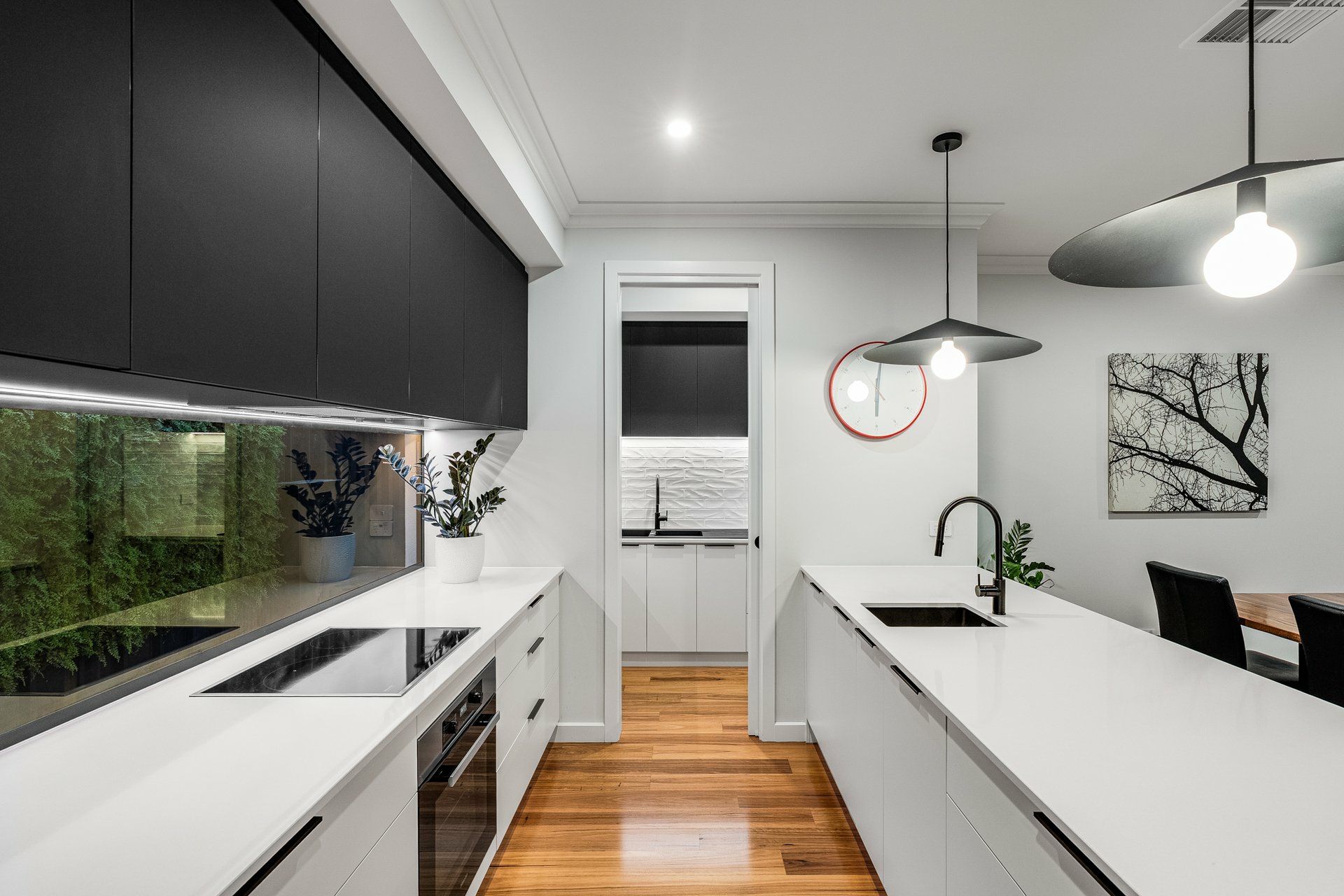 12C Jervois Street — photo 13 of 19