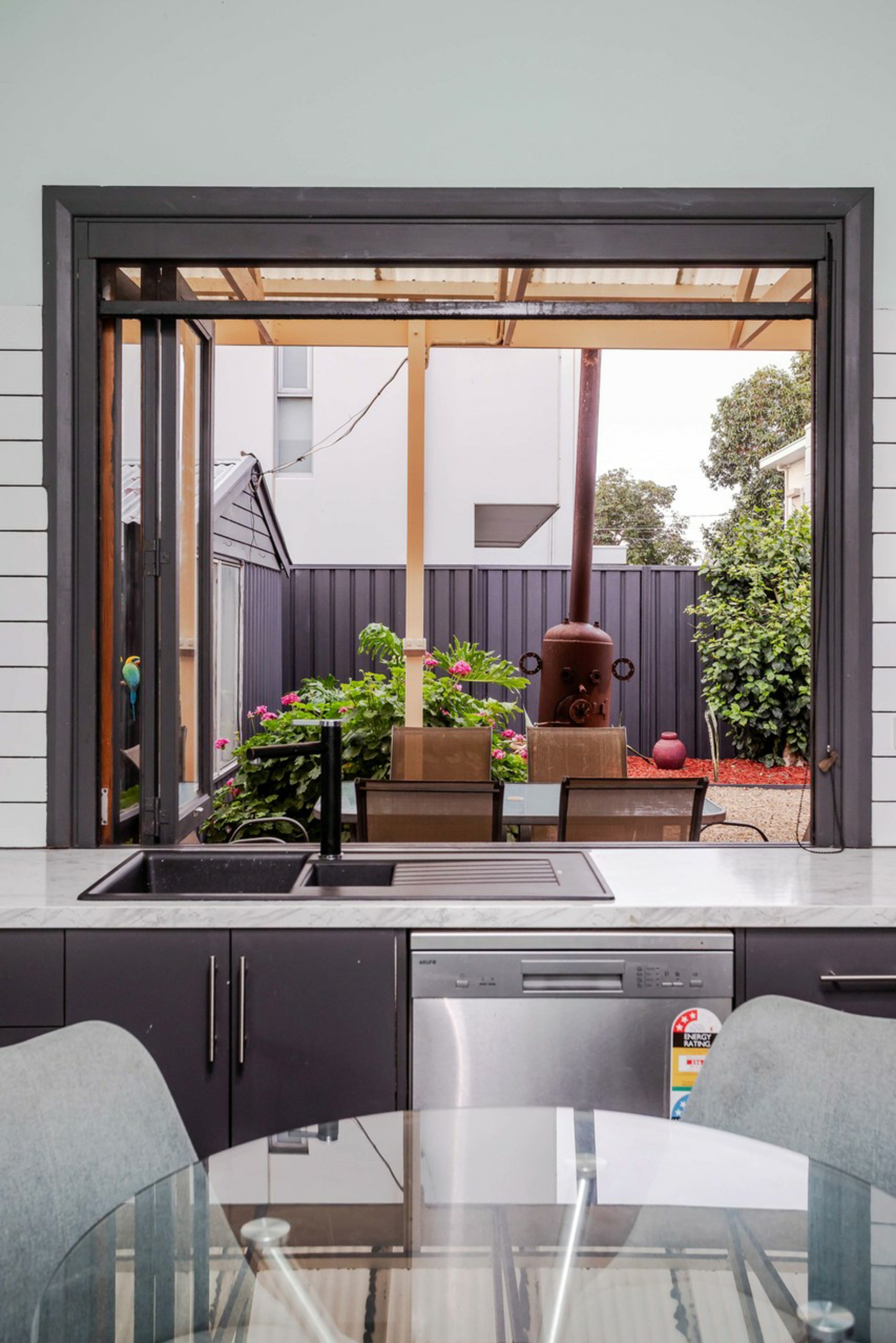 8 Albert Street — photo 9 of 12