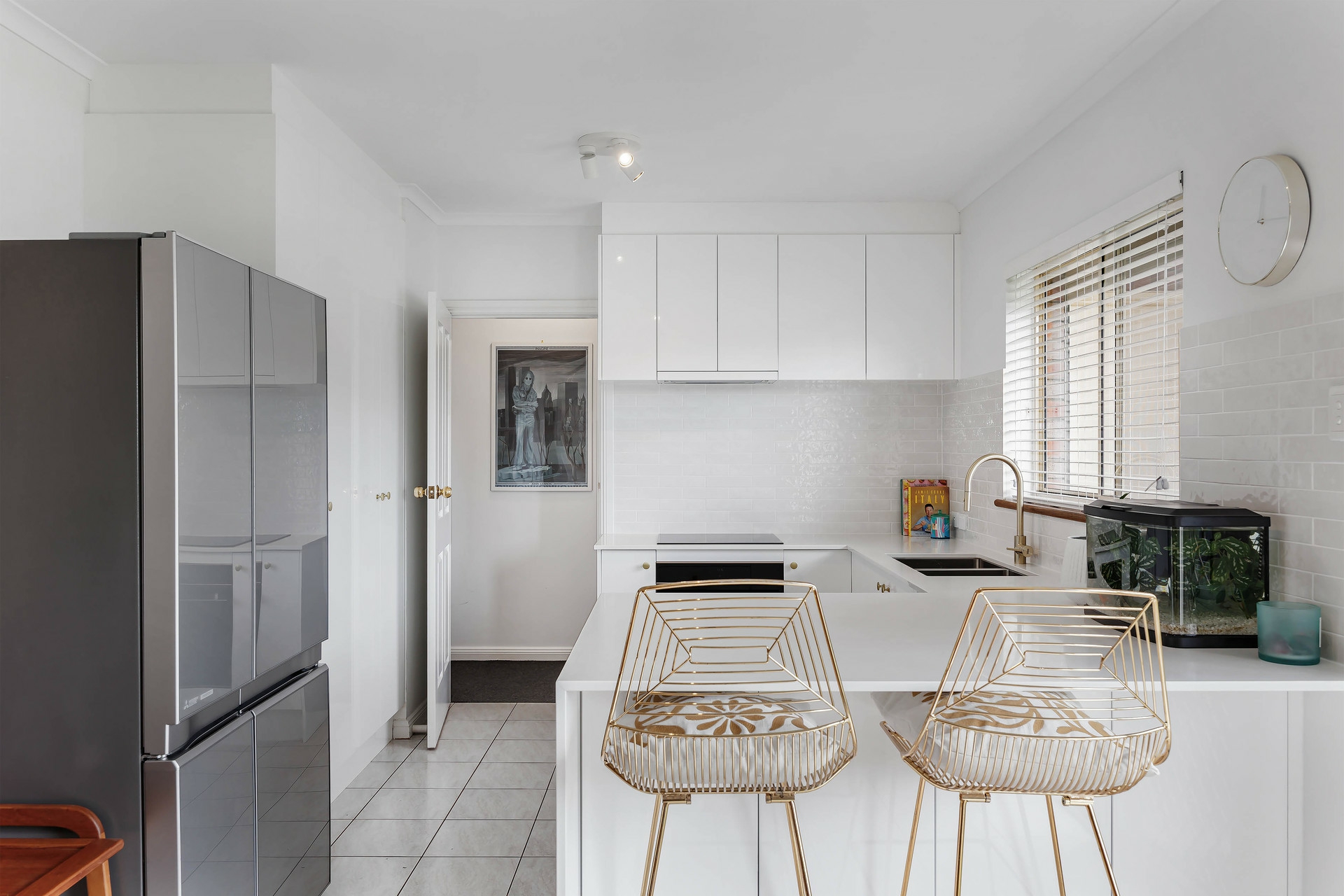 3/24 Seaton Terrace — photo 5 of 13