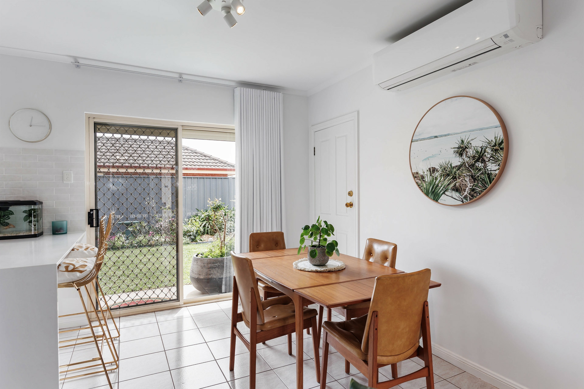 3/24 Seaton Terrace — photo 6 of 13