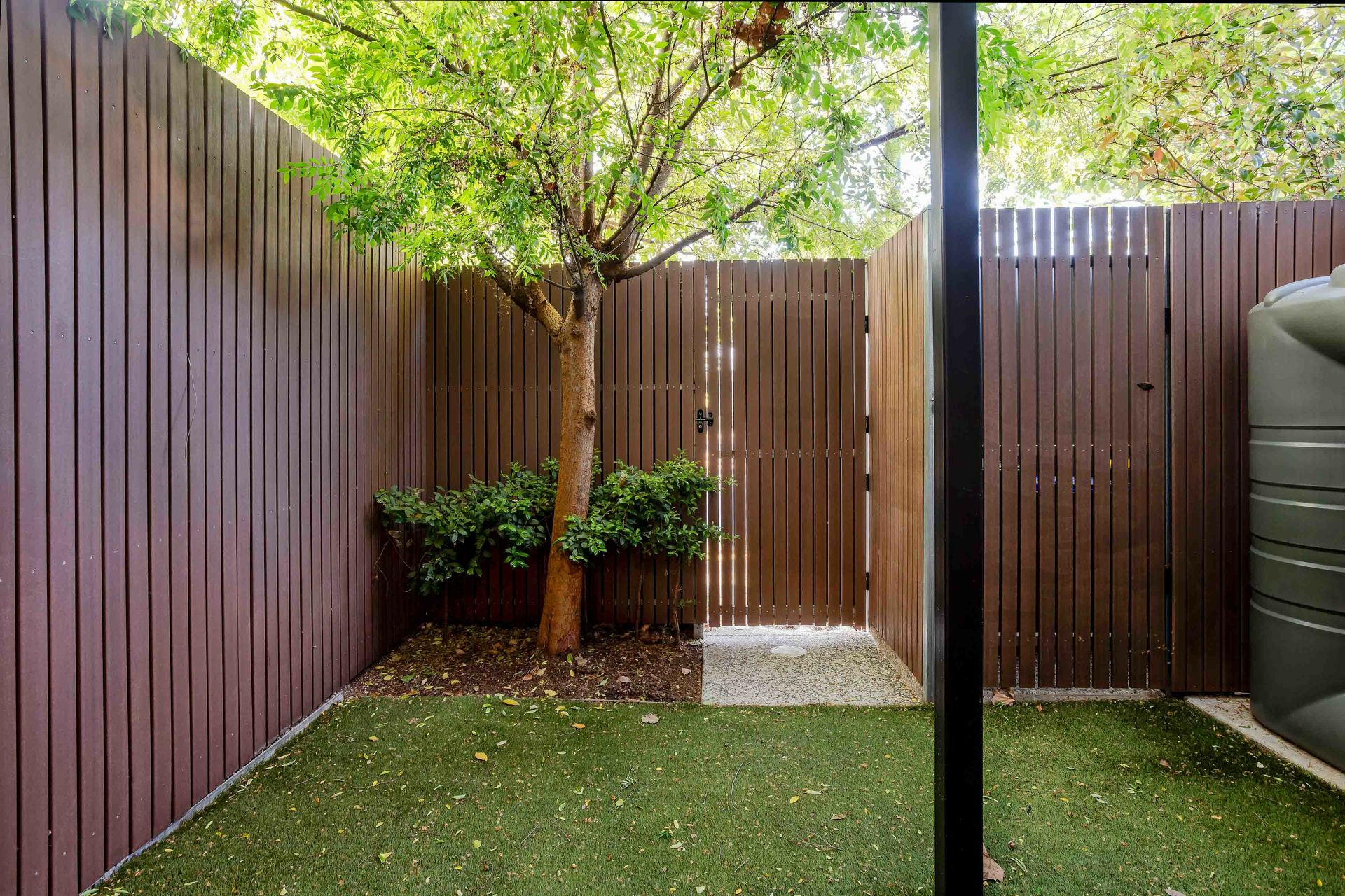 43 Banksia Street — photo 11 of 13