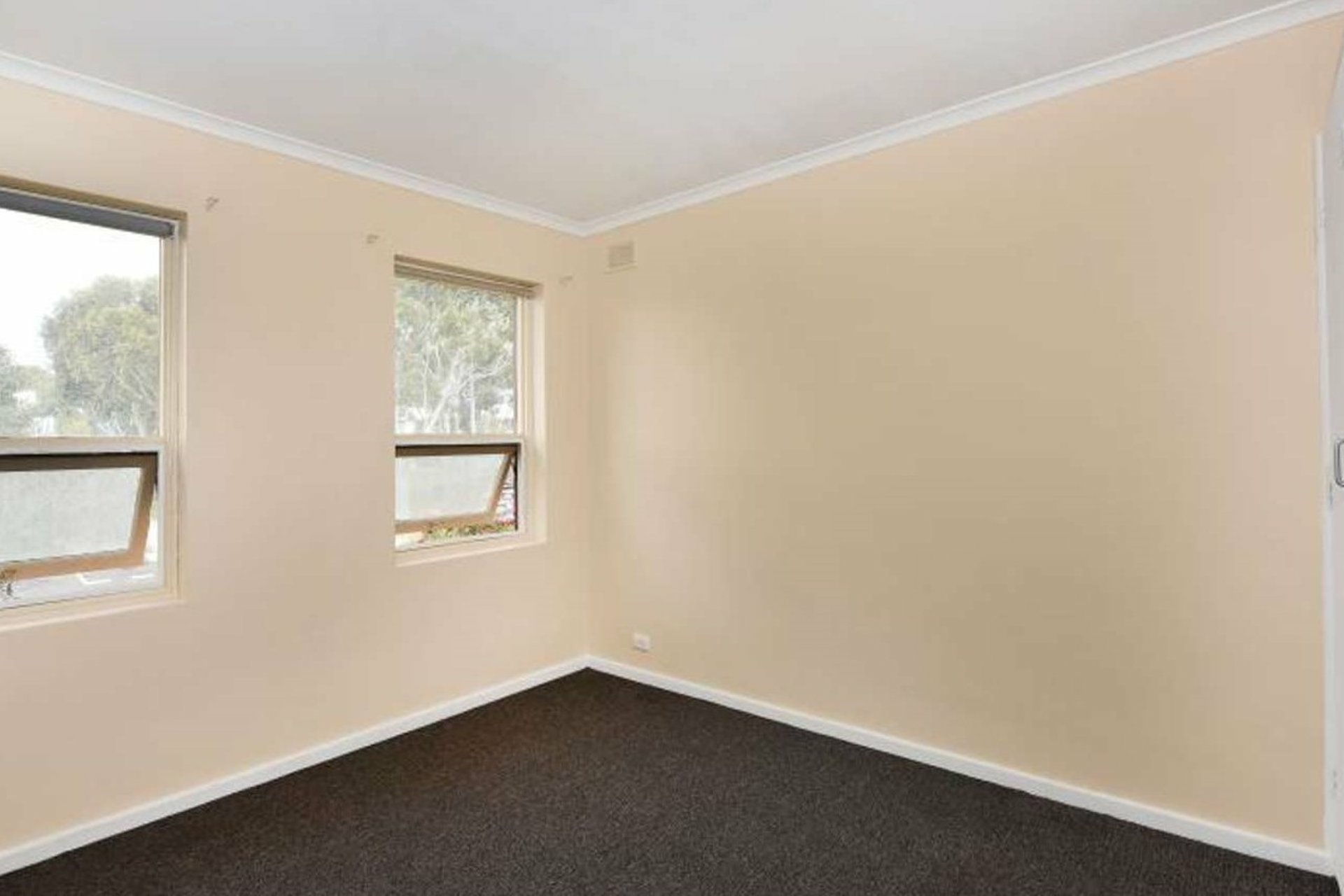 12/27 Hartley Road — photo 4 of 4