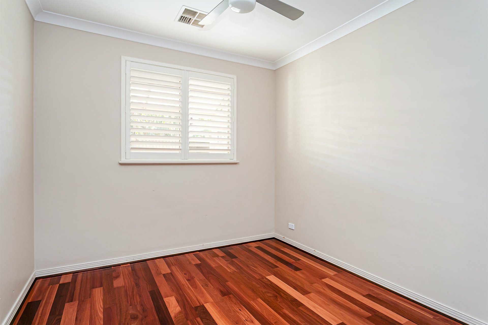 7B Margaret Avenue — photo 7 of 13