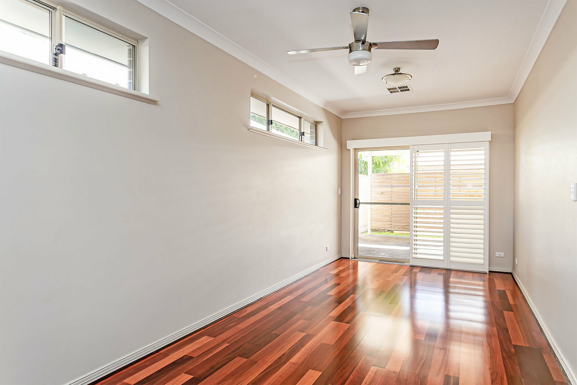 7B Margaret Avenue — photo 12 of 13