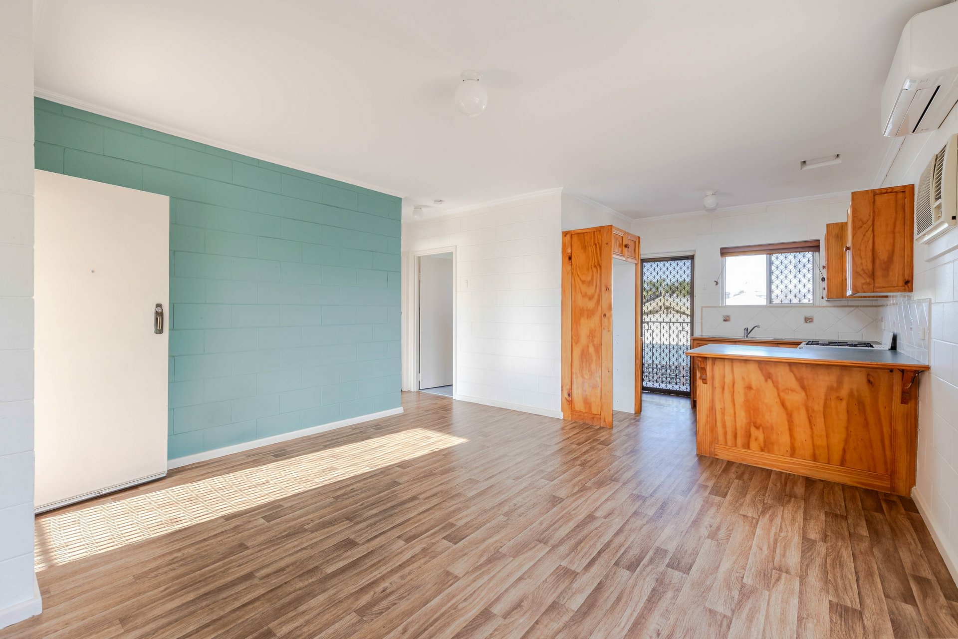8/24 Broughton Avenue — photo from LJ Hooker Mile End | Woodville